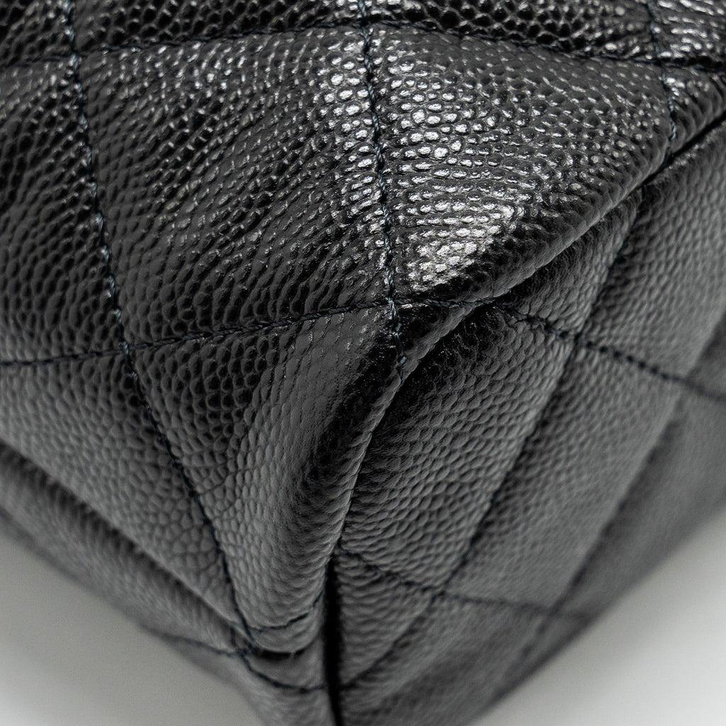 chanel-25c-quilted-hobo-bag-caviar-black-ghwmicrochip