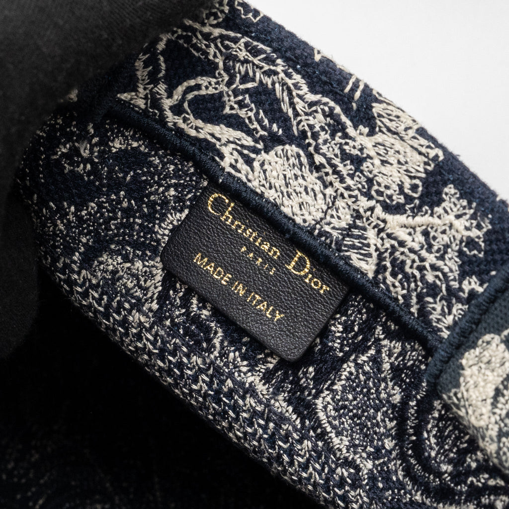 dior-small-book-tote-blue-toile-de-jouy-embroidery-1