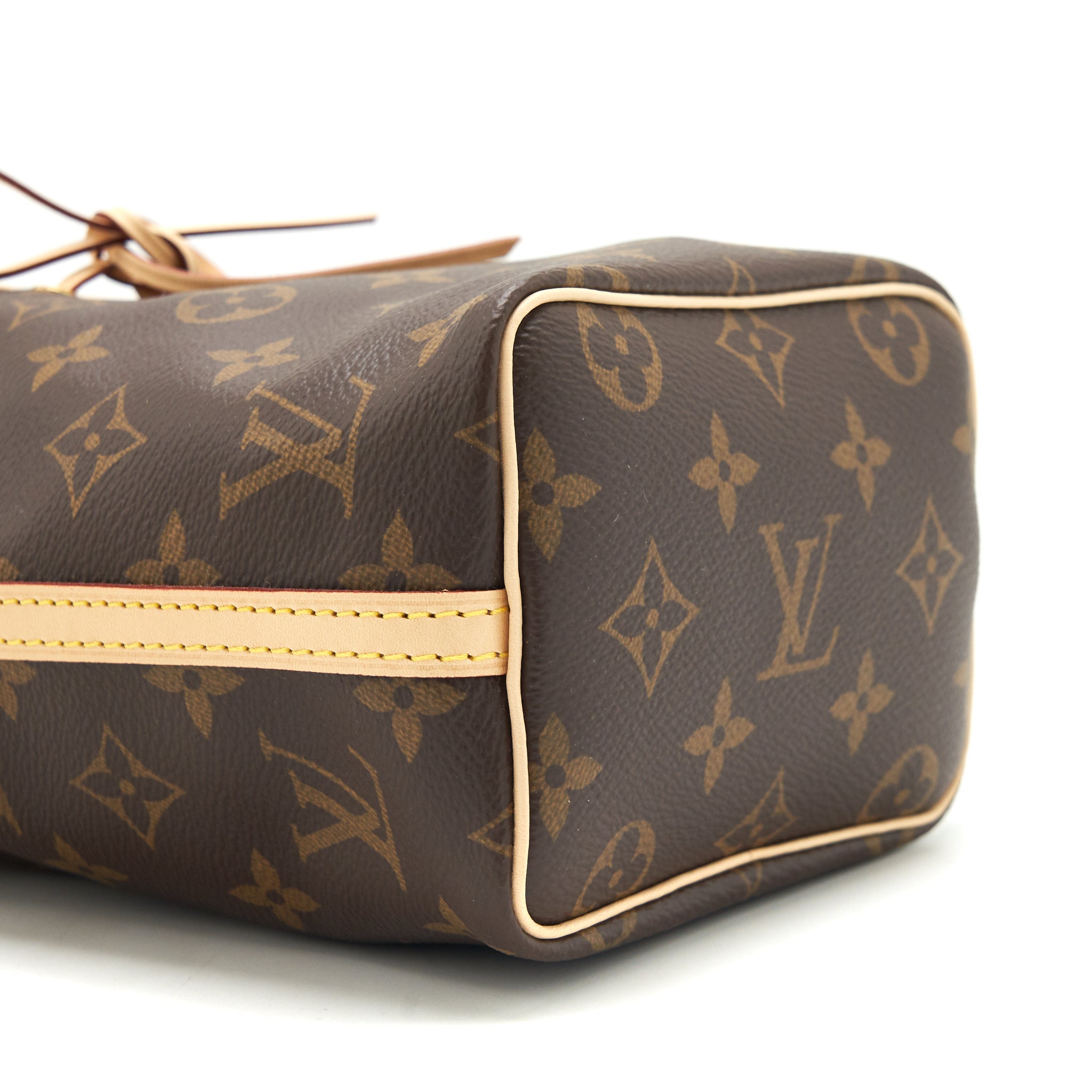louis-vuitton-nano-noe-monogram
