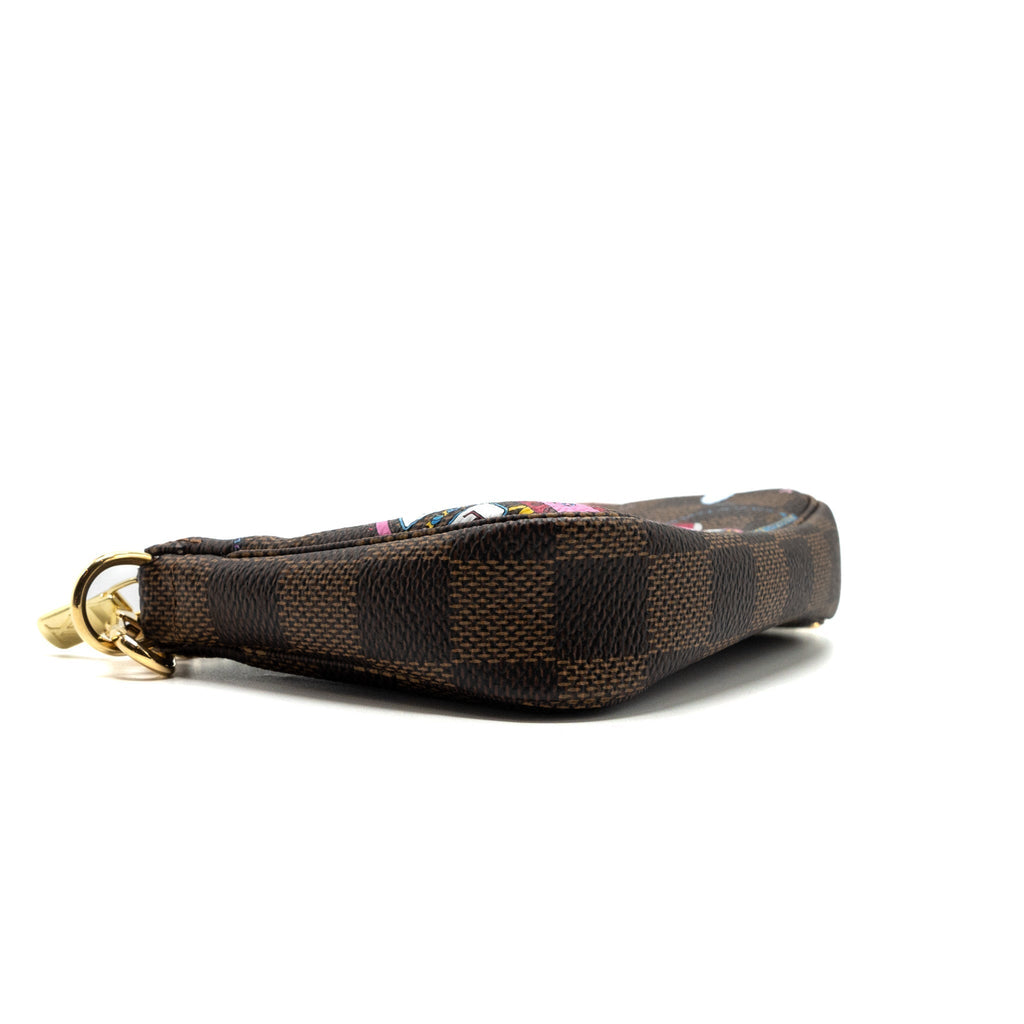 louis-vuitton-mini-pochette-accessories-christmas-limited-edition-multicolor-ghw