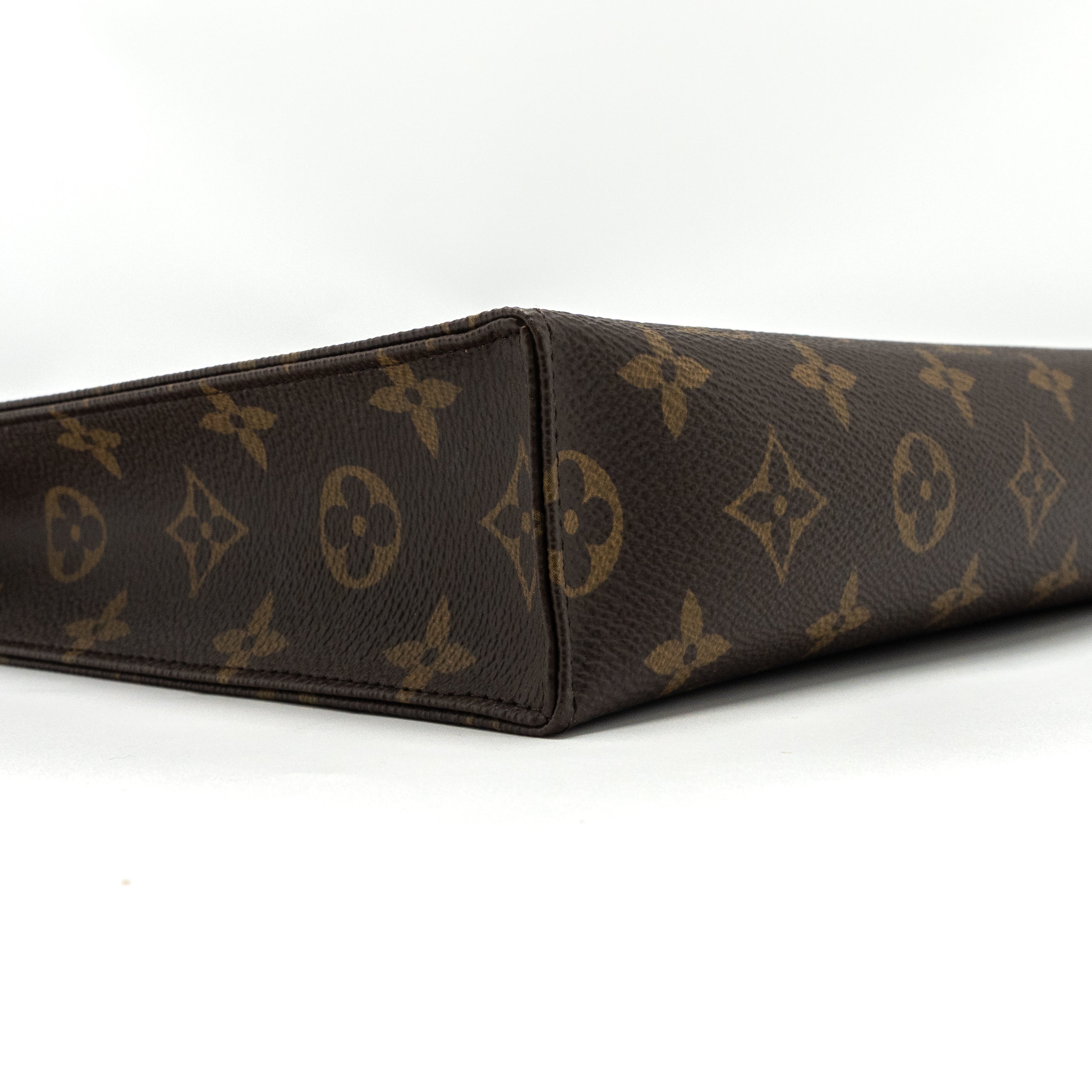 louis-vuitton-toiletry-pochette-26-monogram-canvas-ghw-11