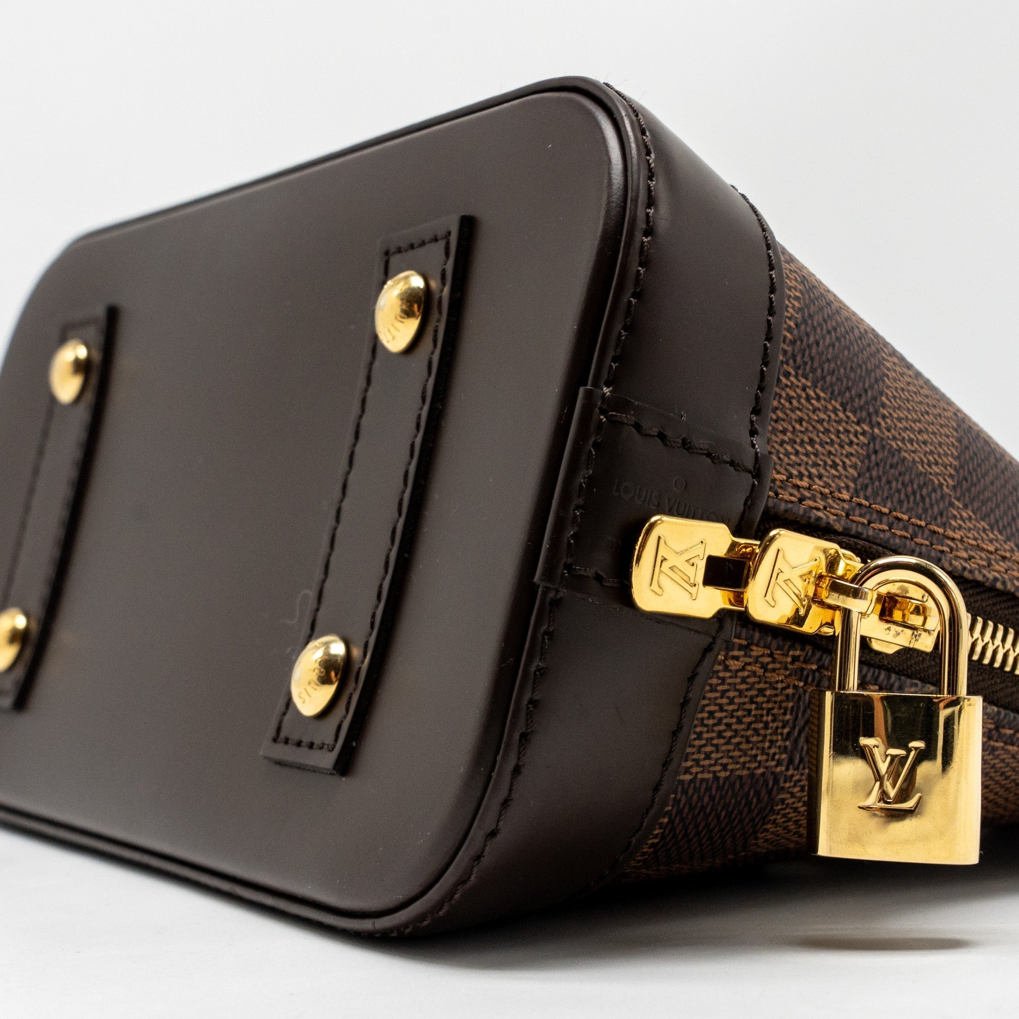 louis-vuitton-alma-bb-damier-ebene-ghw-6