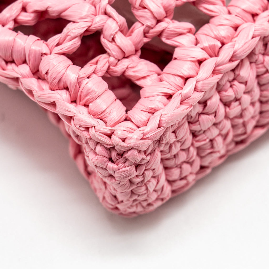 prada-raffie-tote-bag-pink