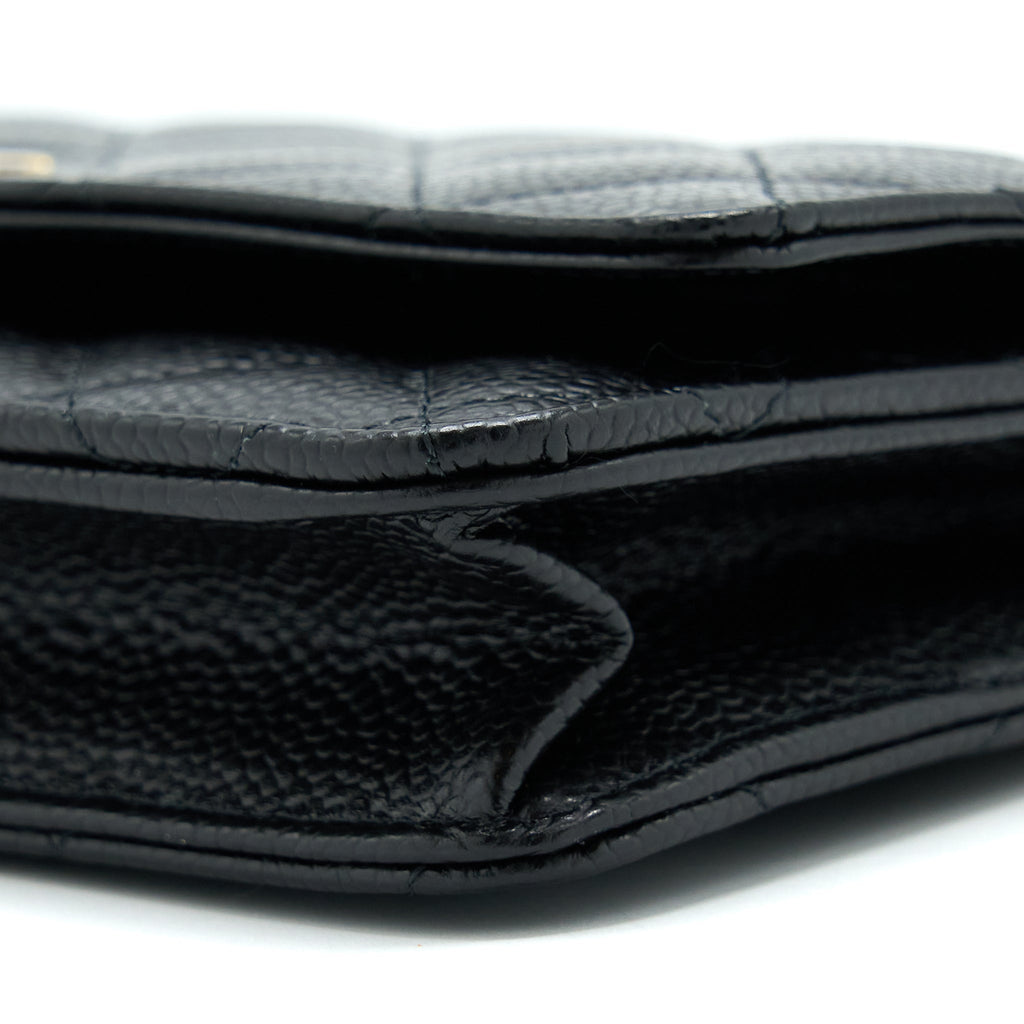 chanel-classic-wallet-on-chain-caviar-black-ghw-microchip-5