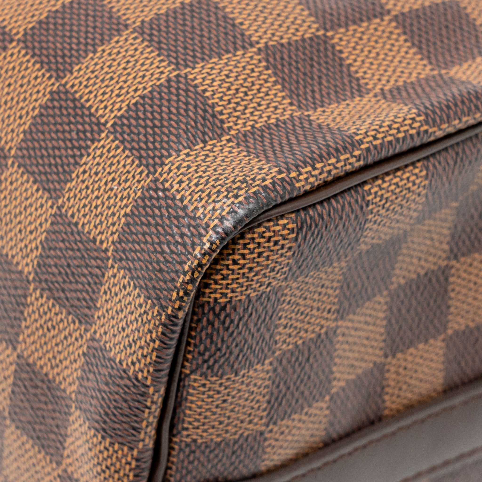 louis-vuitton-speedy-bandouliere-25-damier-ebene-canvas-ghw-4