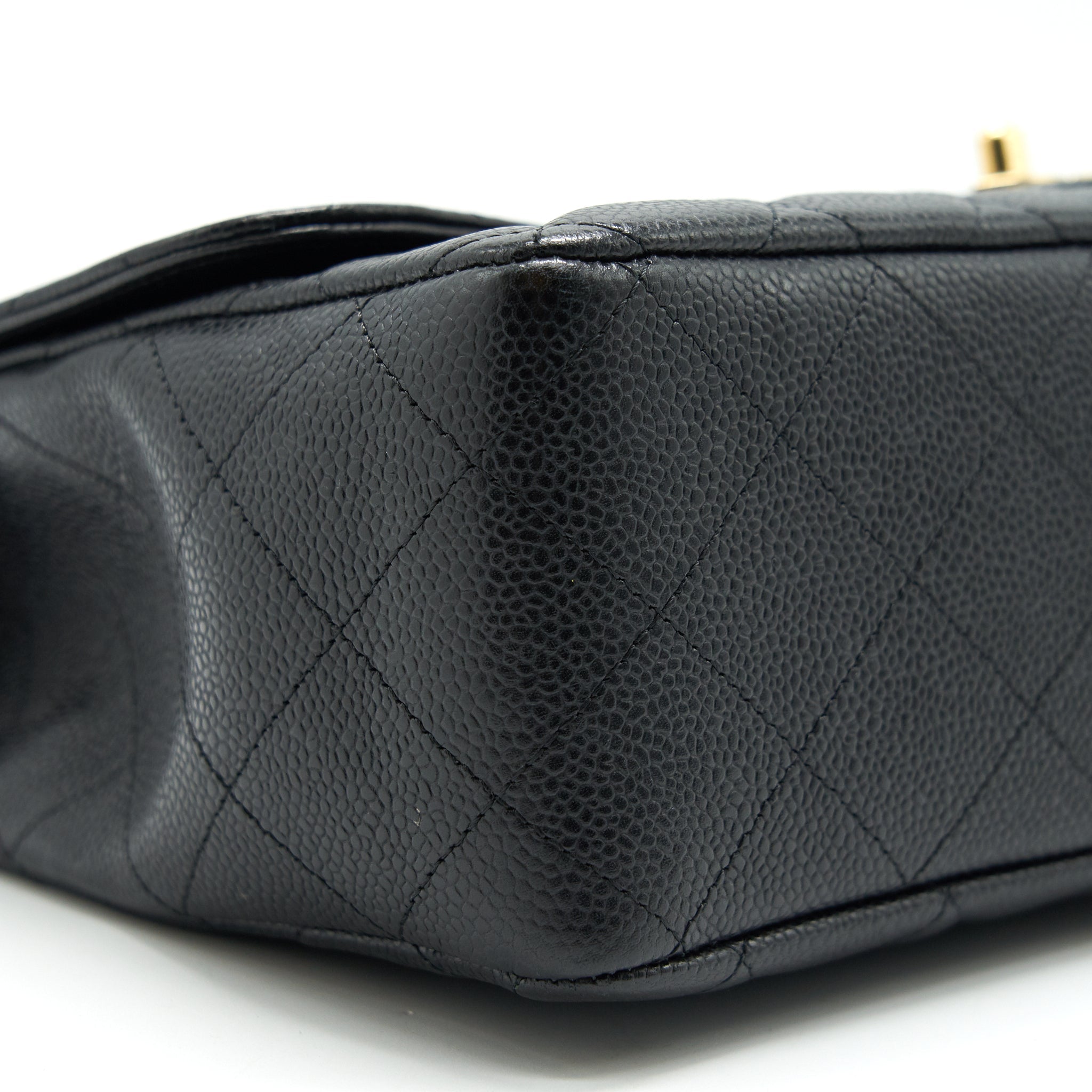 chanel-classic-jumbo-double-flap-bag-black-cavier-ghw