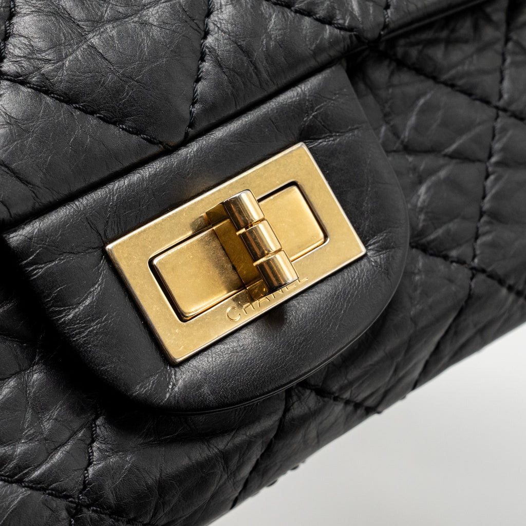 chanel-maxi-2-55-reissue-double-flap-bag-aged-calfskin-black-ghw