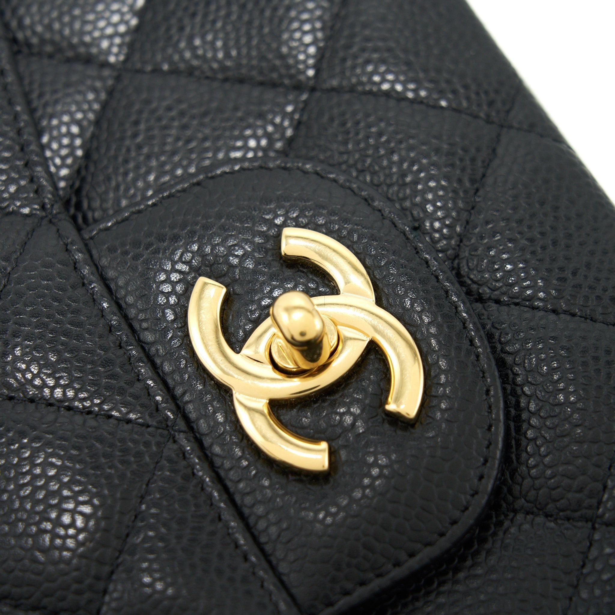 chanel-classic-jumbo-double-flap-bag-black-cavier-ghw
