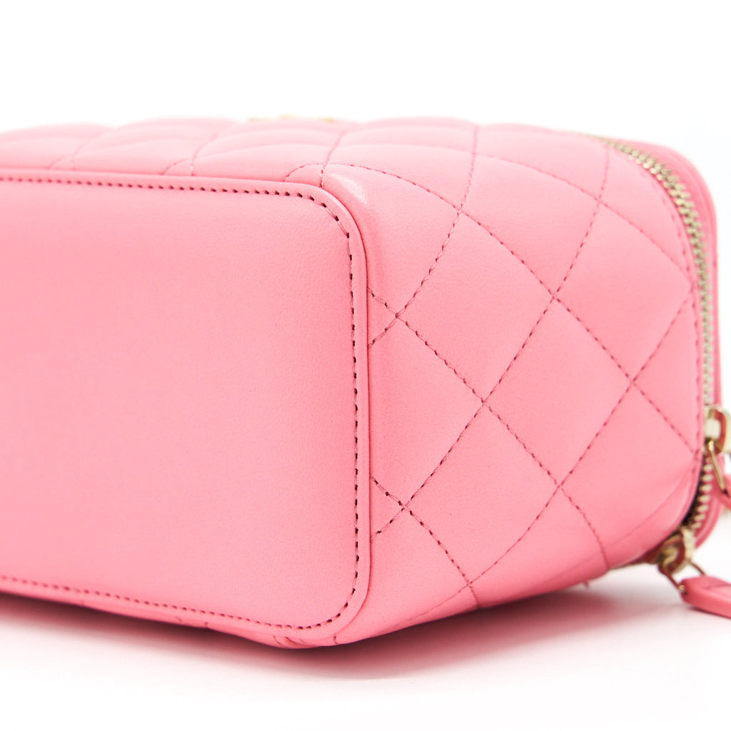 chanel-22s-pearl-crush-long-vanity-with-chain-lambskin-pink-ghw