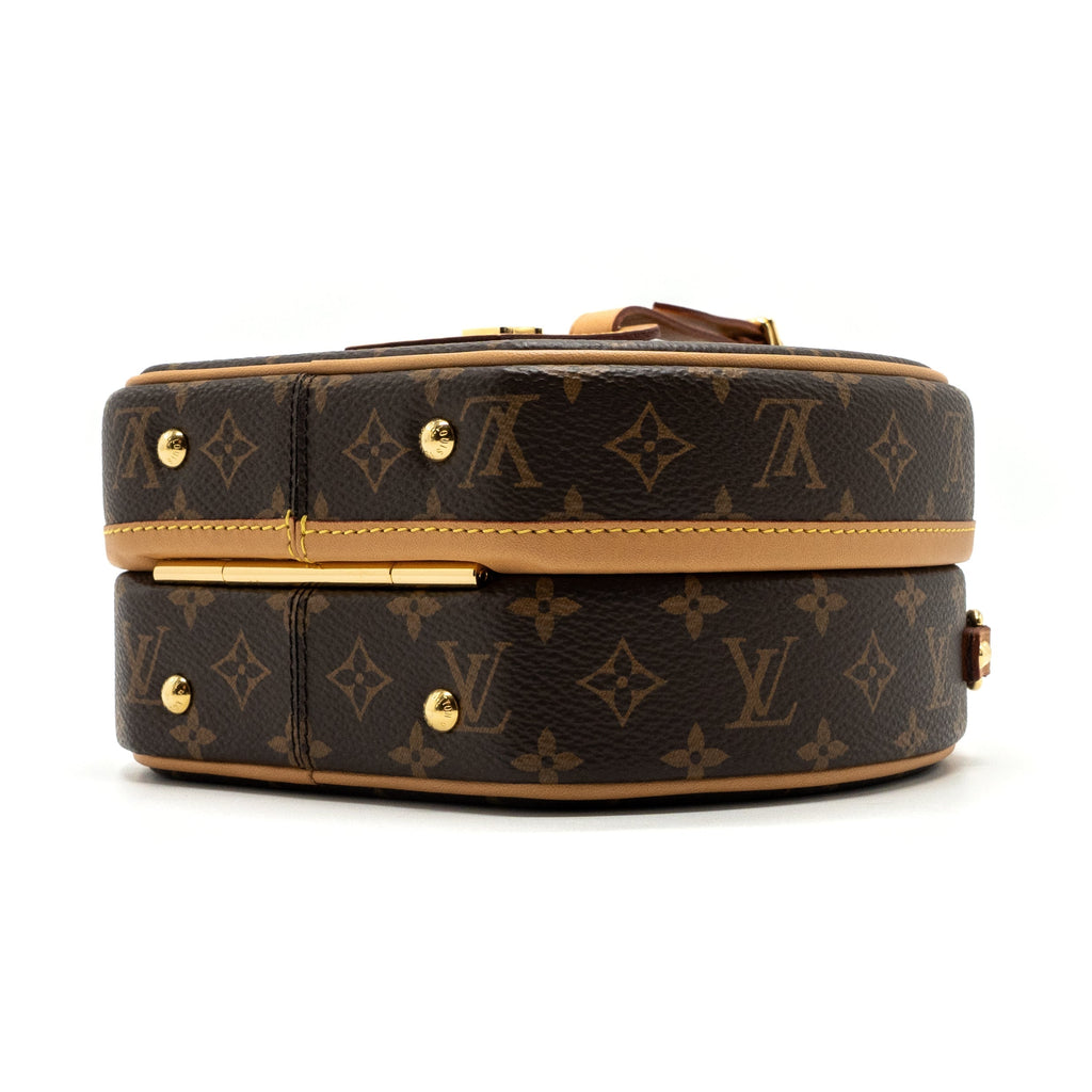 louis-vuitton-petite-boite-chapeau-monogram-canvas-ghw-4