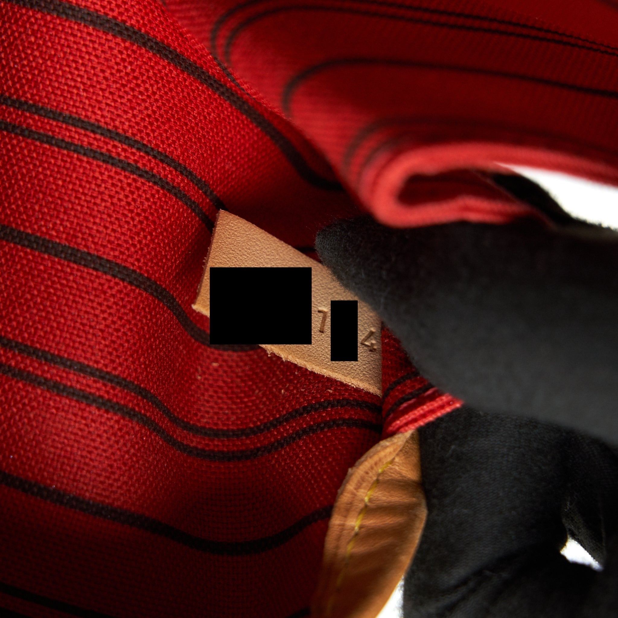 louis-vuitton-neverfull-gm-in-monogram