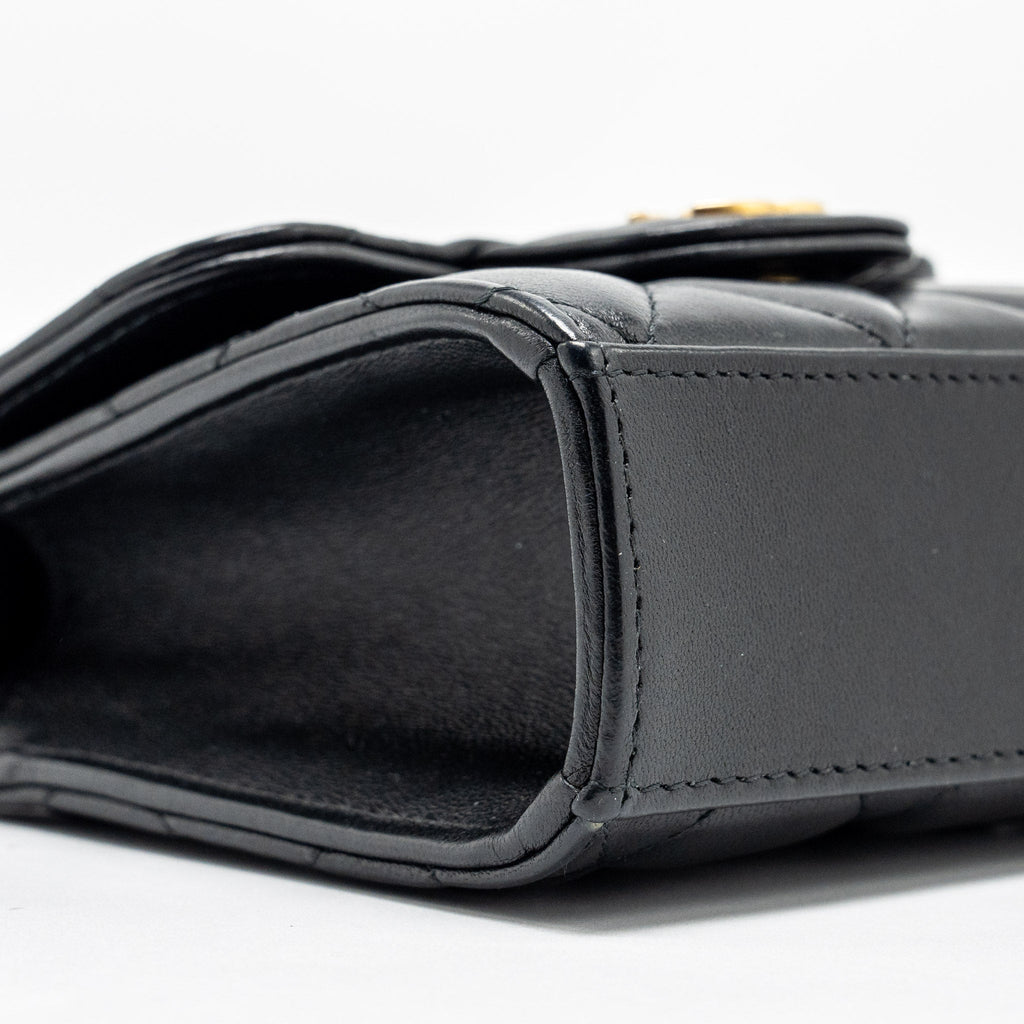 chanel-22b-top-handle-mini-flap-clutch-black-lambskin-ghw-microchip