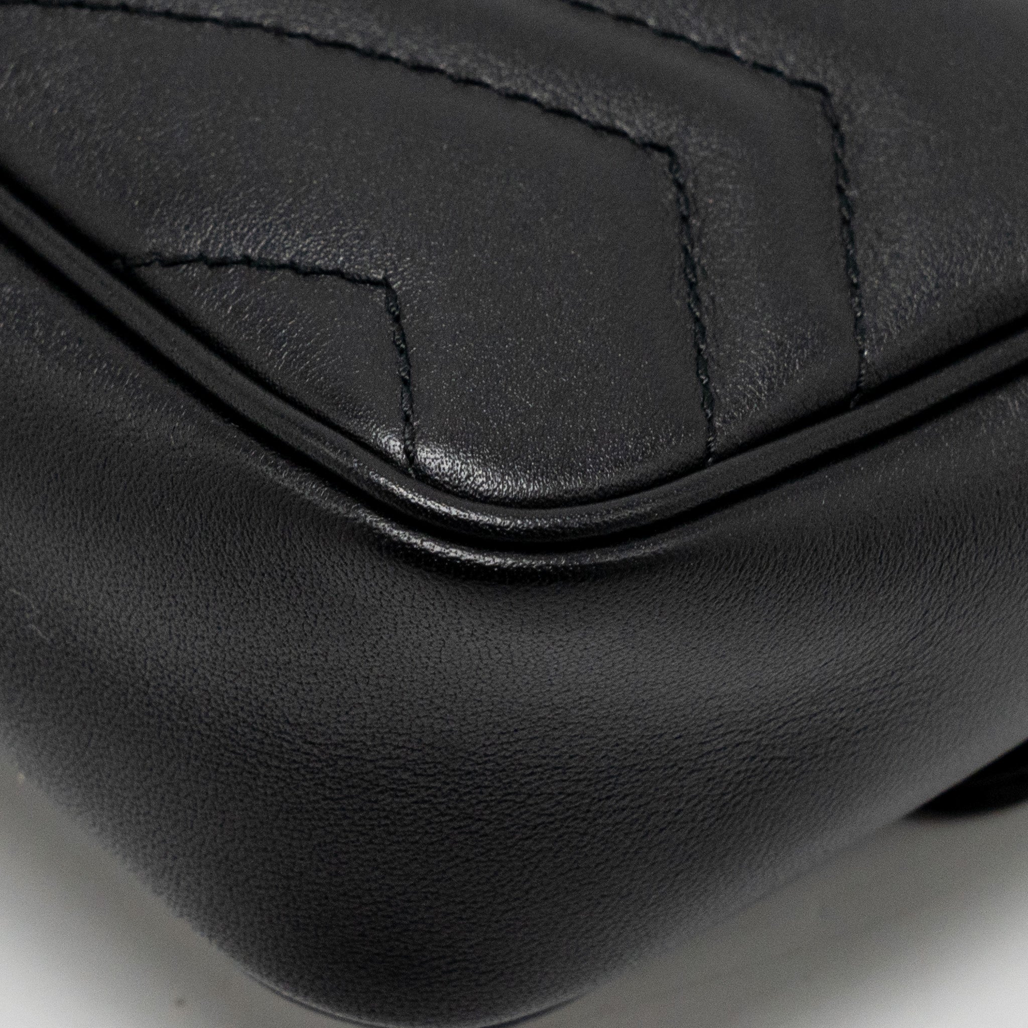 gucci-super-mini-gg-marmont-calfskin-black-ghw-1