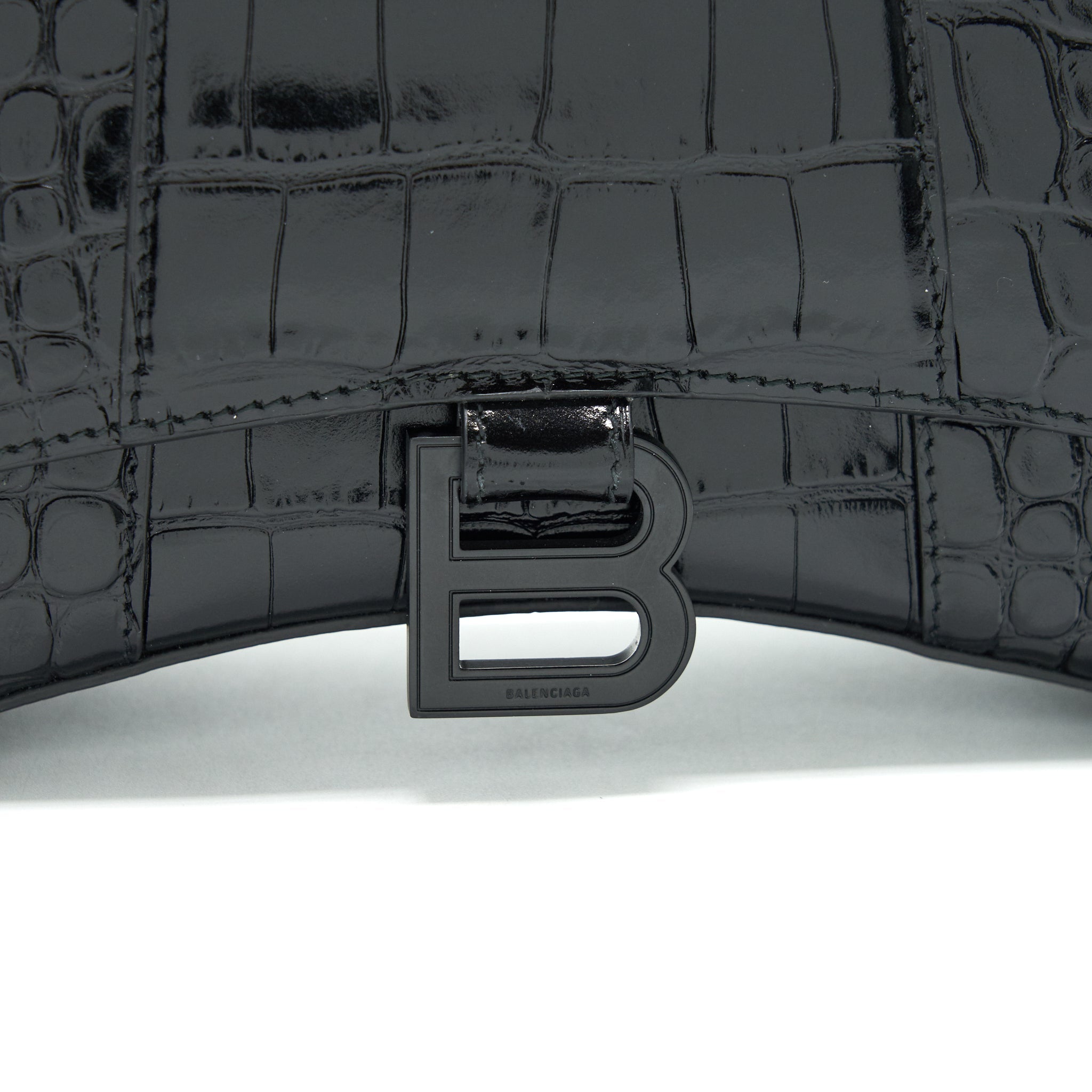 balenciaga-hourglass-xs-so-black