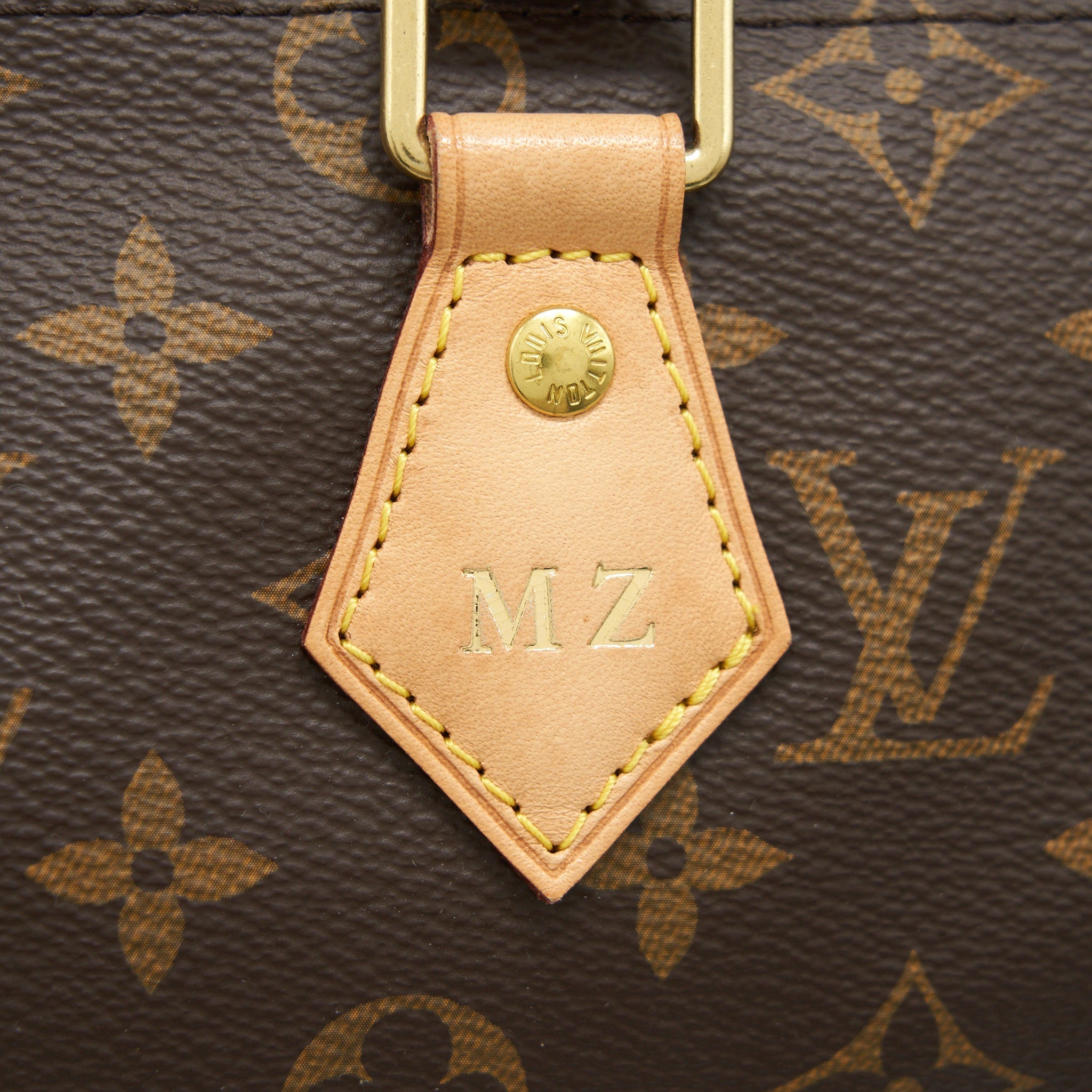 louis-vuitton-speedy-25-monogram-canvas-with-initial