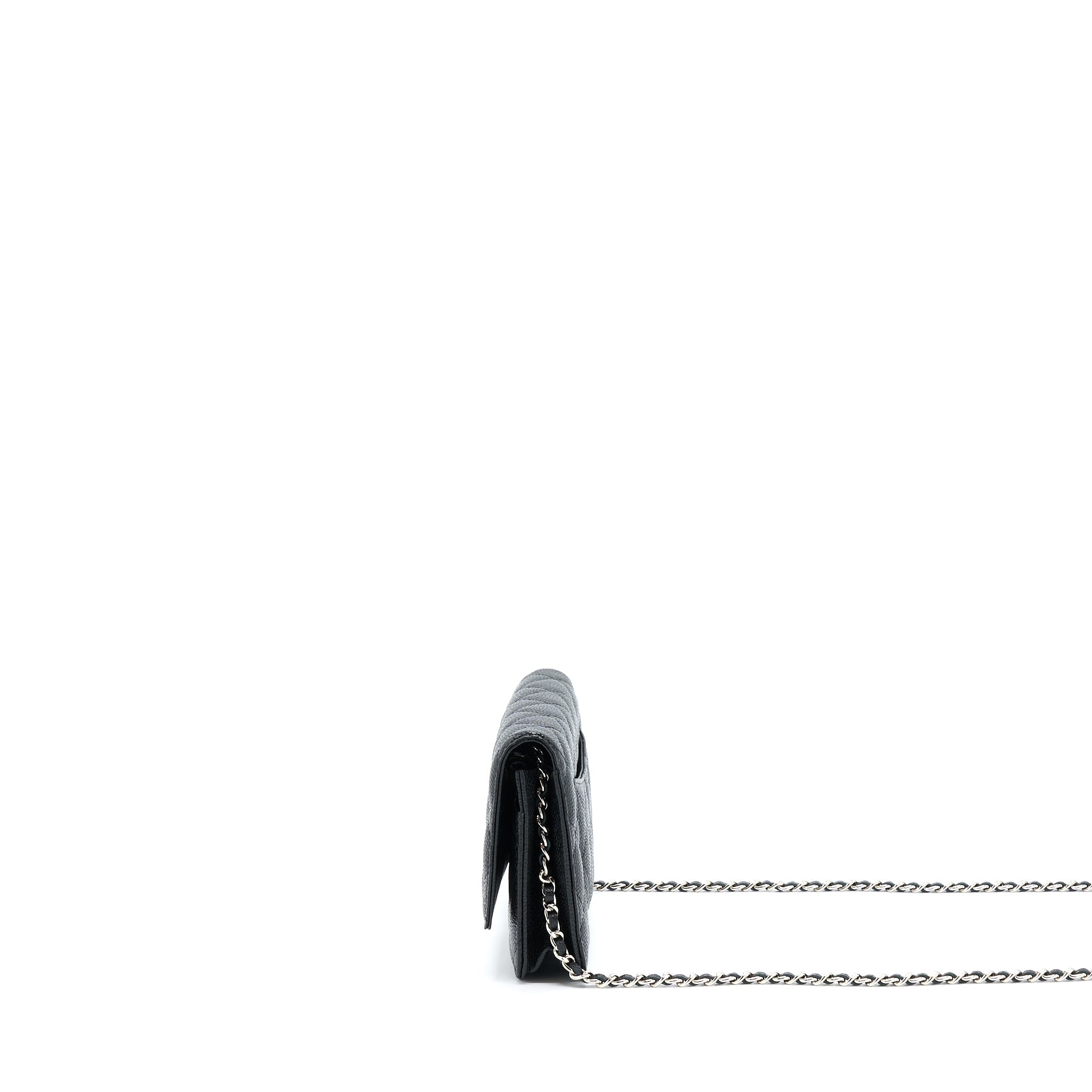 chanel-classic-wallet-on-chain-caviar-black-shw-2
