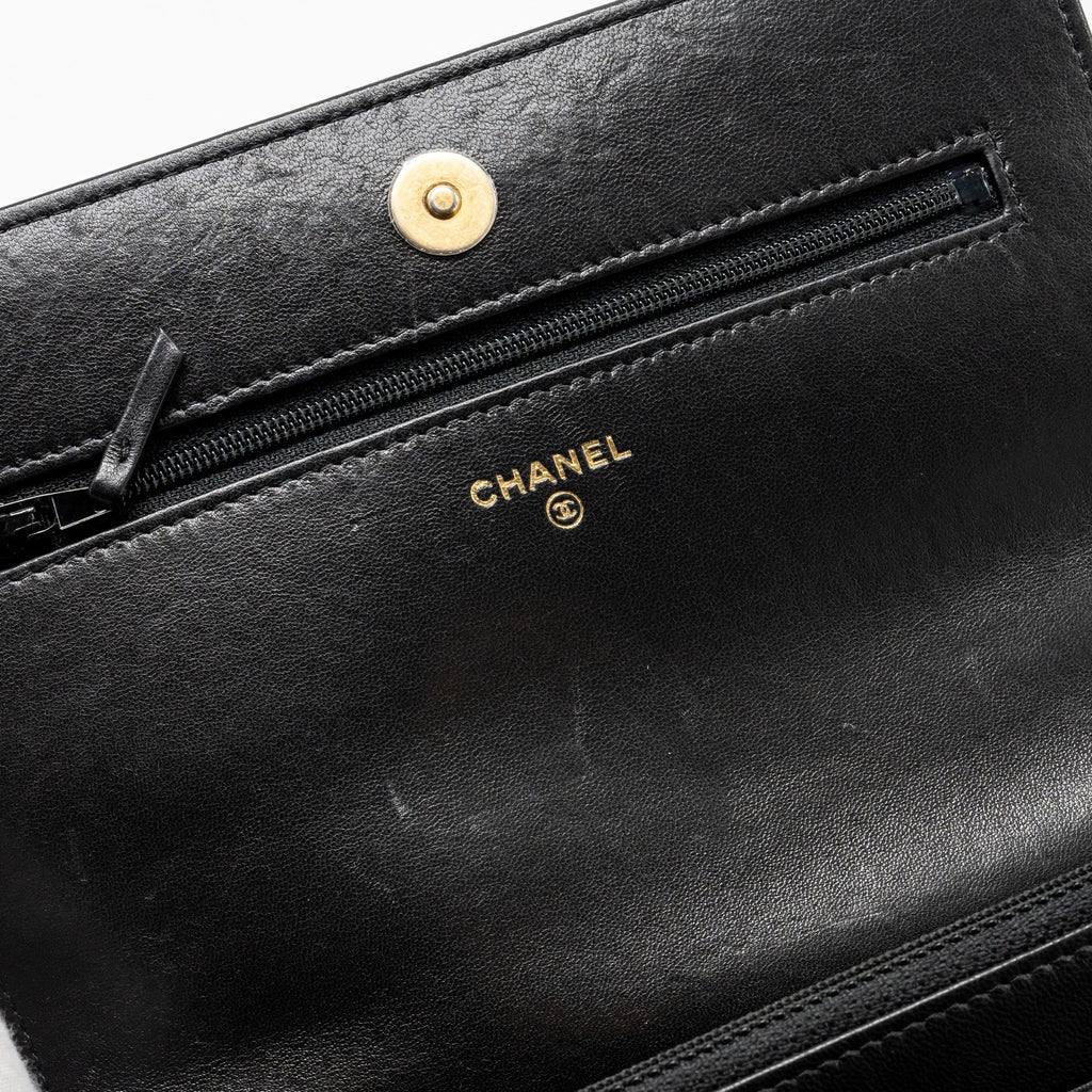 chanel-19-wallet-on-chain-lambskin-black-multicolour-hardware