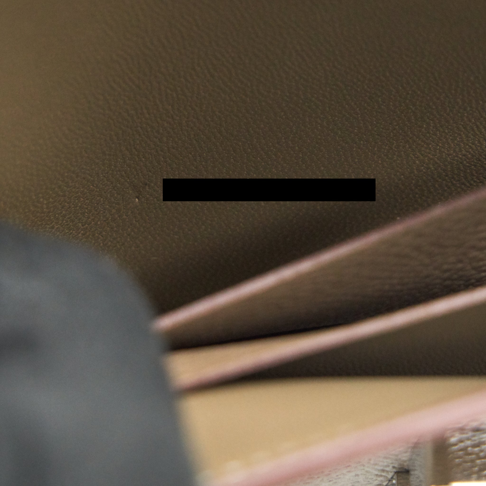 hermes-constance-slim-wallet-etoupe-shw