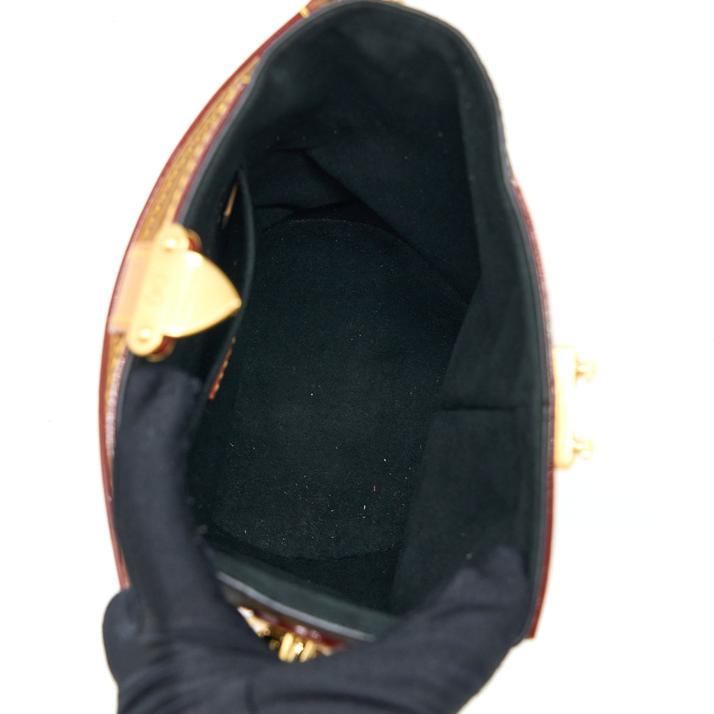 louis-vuitton-duffle-bag-monogram-canvas-ghw-2