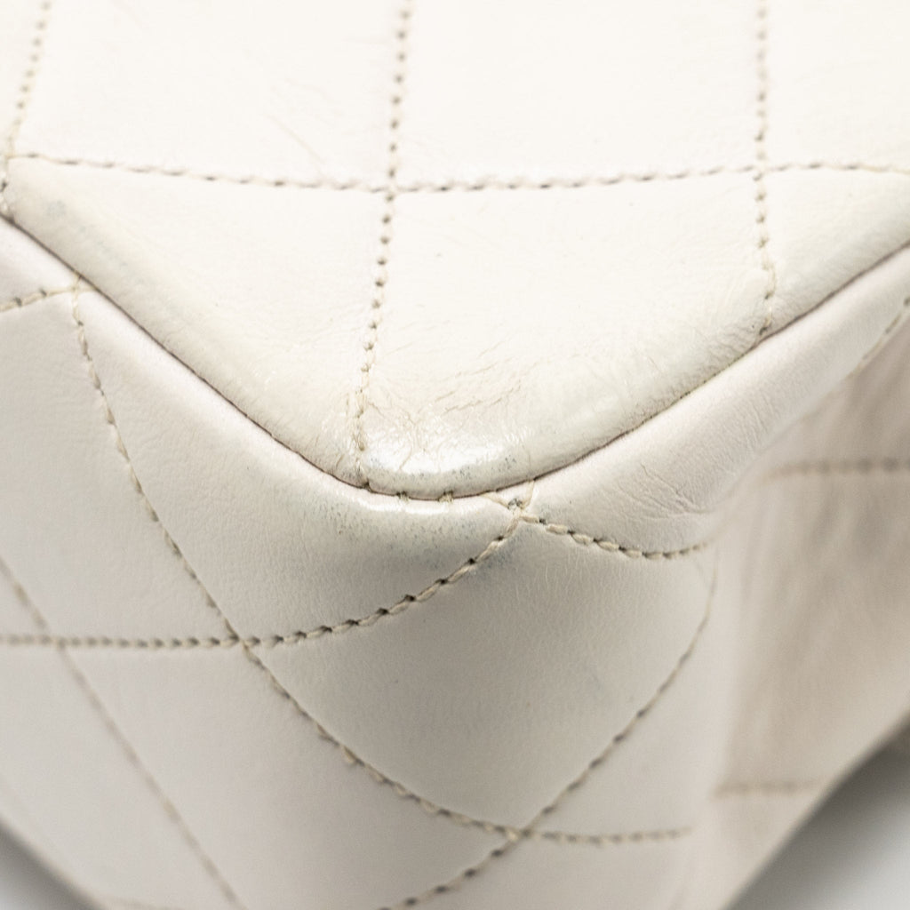 chanel-vintage-medium-classic-double-flap-bag-lambskin-white-ghw