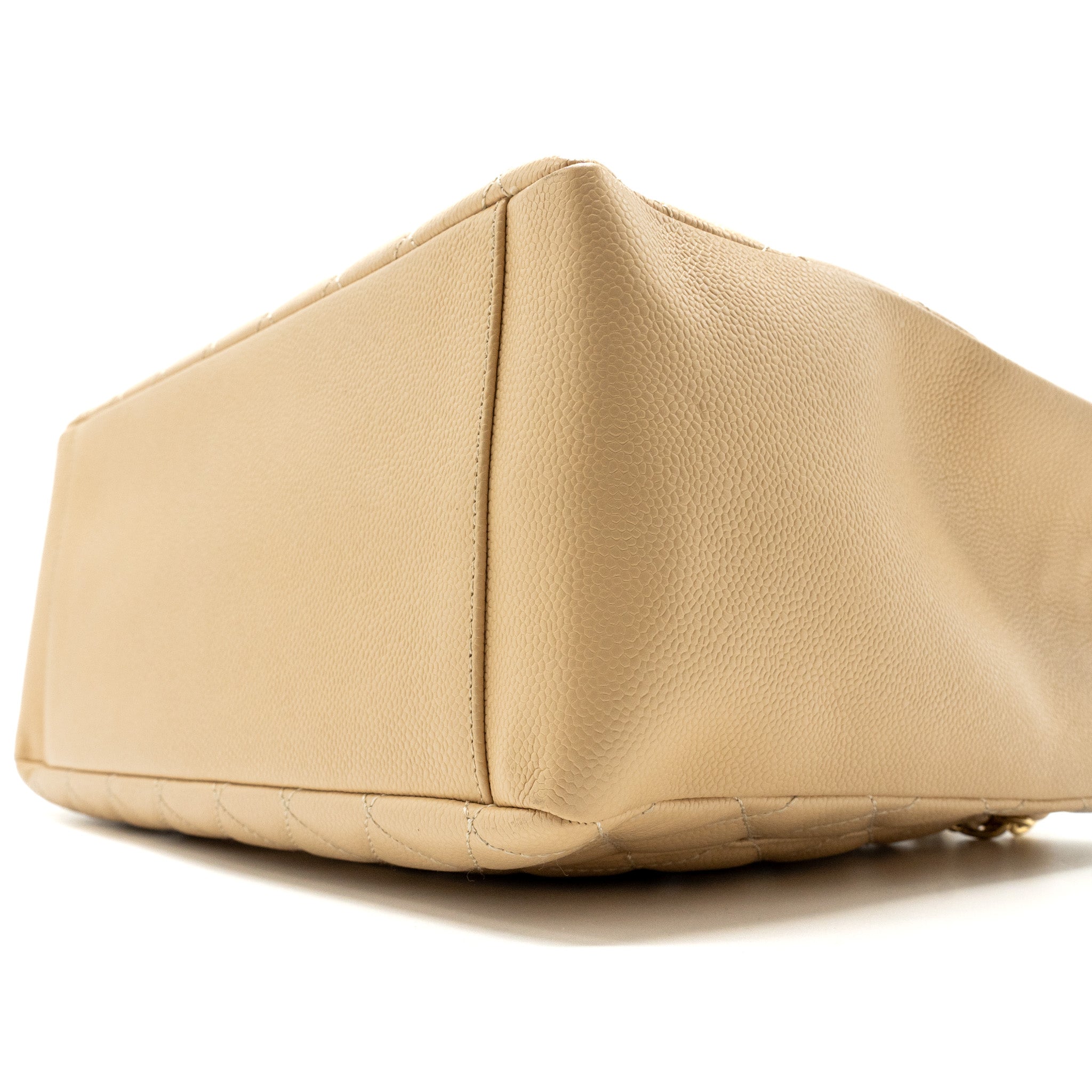 chanel-grand-shopping-tote-caviar-beige-ghw