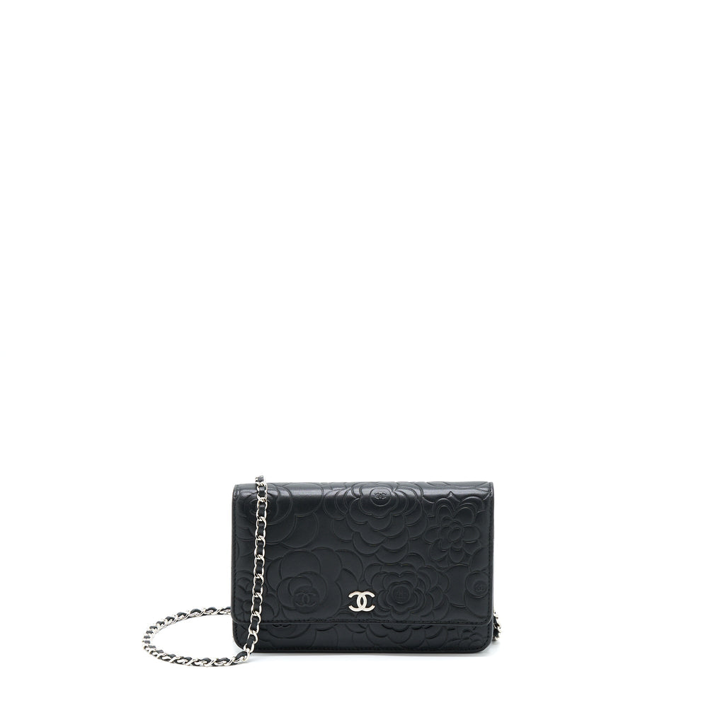 chanel-camellia-wallet-on-chain-lambskin-black-shw