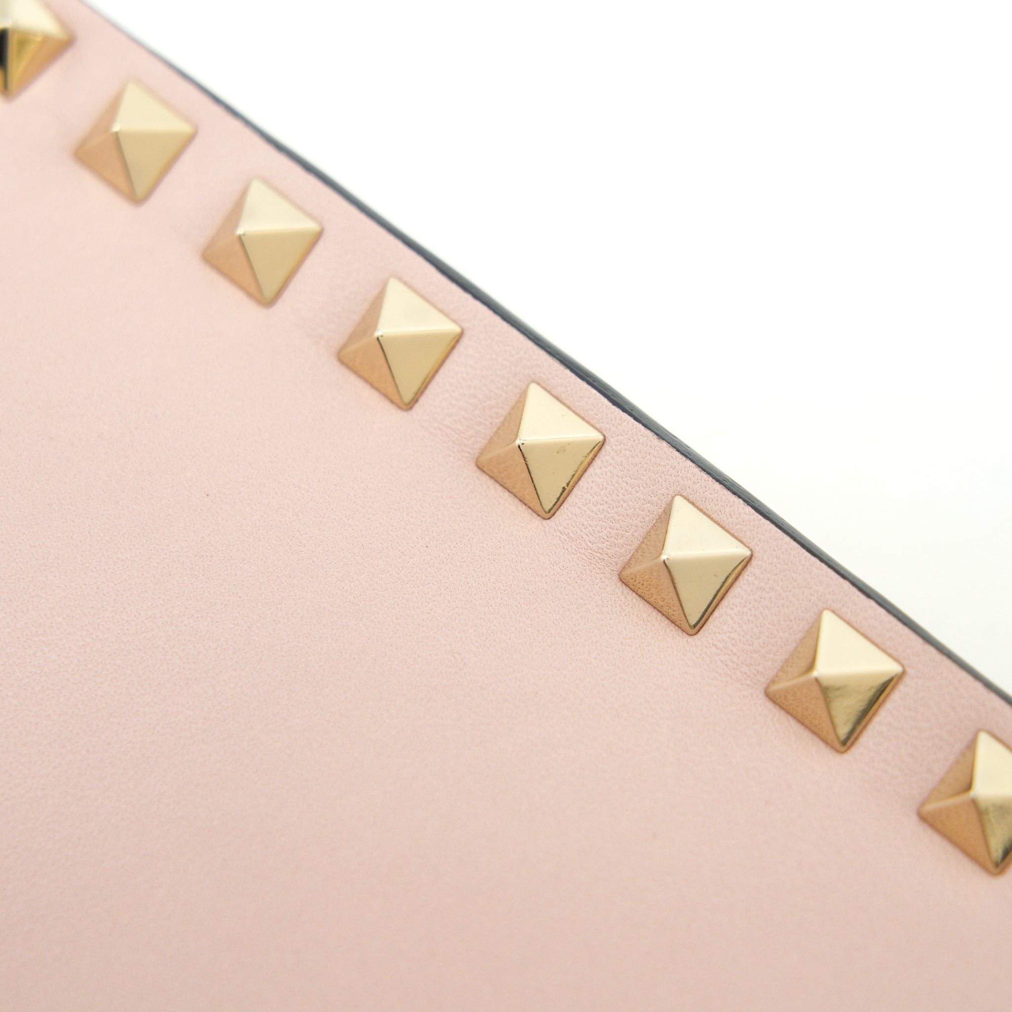 valentino-garavani-rockstud-leather-clutch-bag-multicolored
