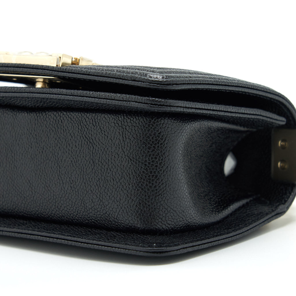 chanel-mini-chevron-boy-bag-grained-calfskin-black-lghw