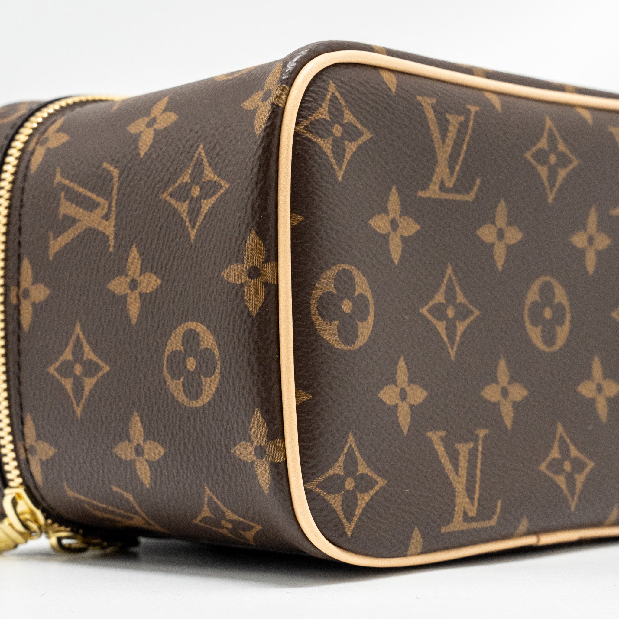louis-vuitton-nice-mini-monogram-canvas-ghw-3