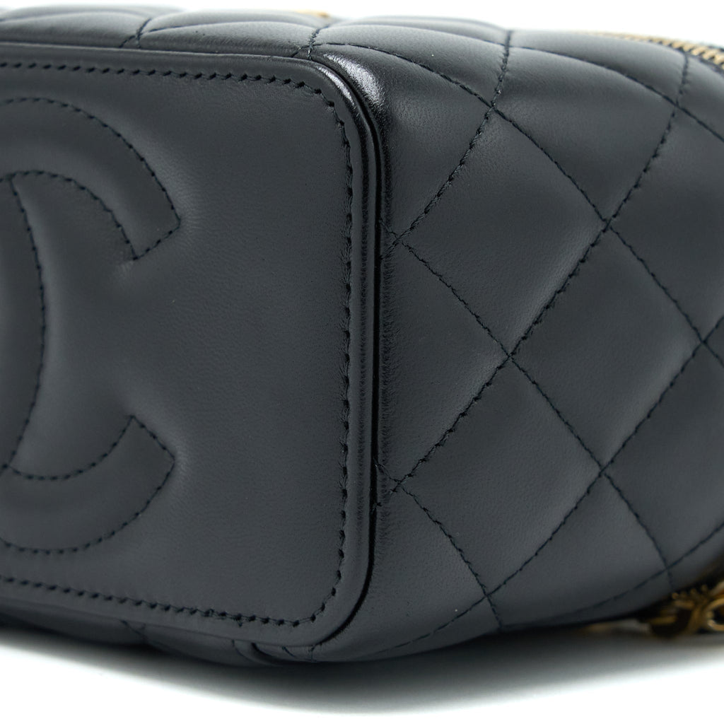 chanel-long-vanity-detailed-gem-chain-lambskin-black-ghw-microchip