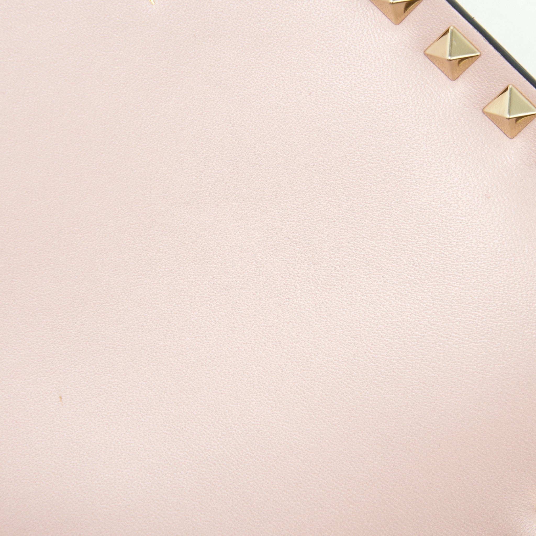 valentino-garavani-rockstud-leather-clutch-bag-multicolored