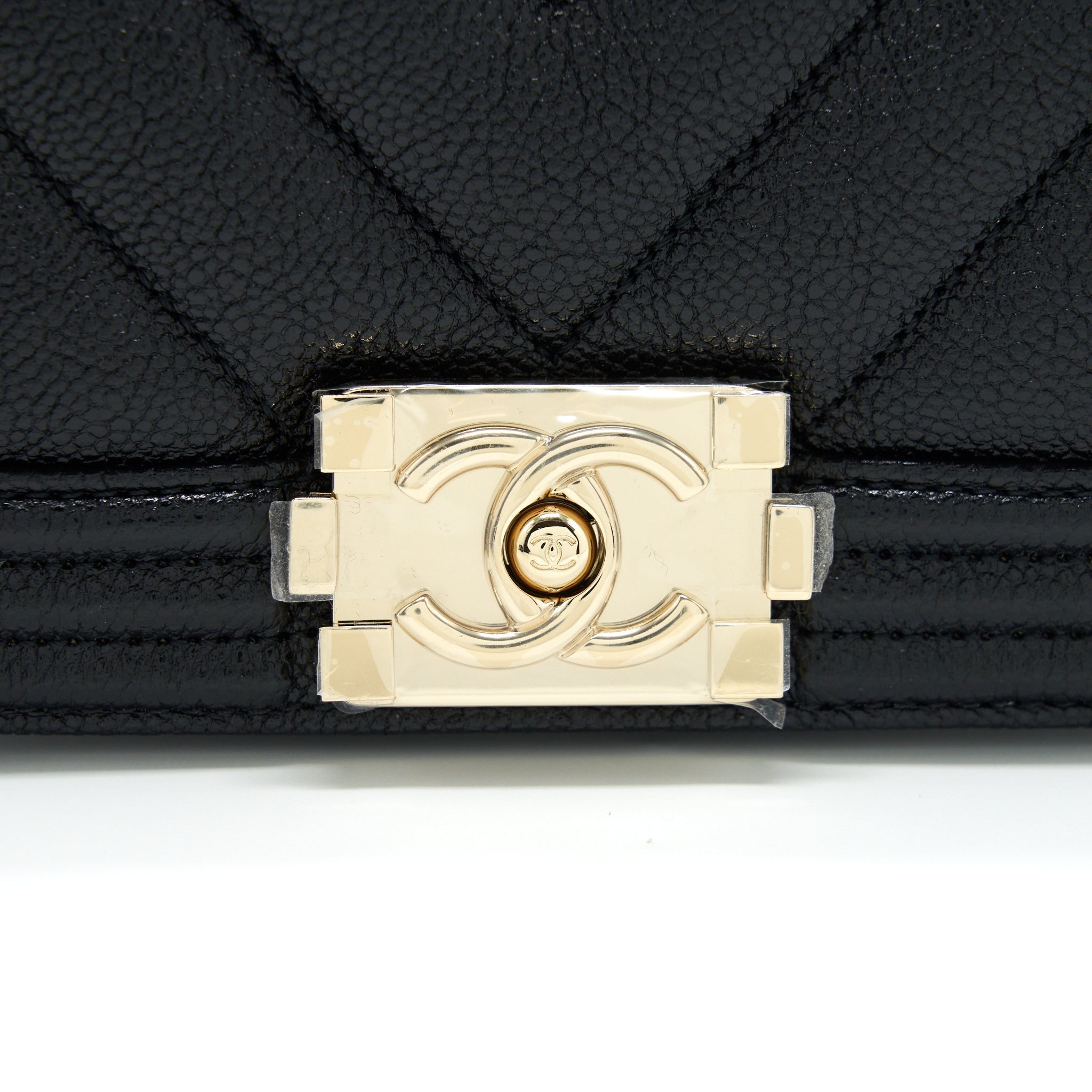 chanel-mini-chevron-boy-bag-grained-calfskin-black-lghw