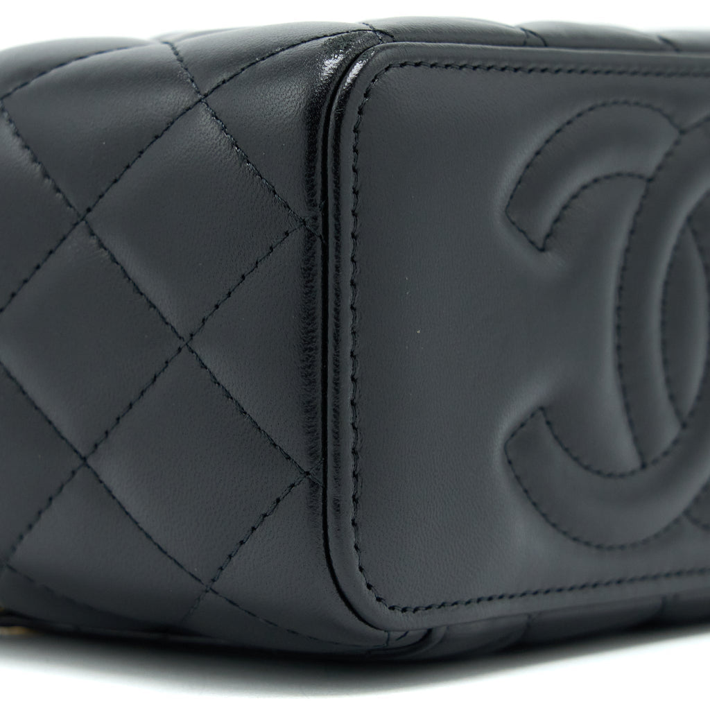 chanel-long-vanity-detailed-gem-chain-lambskin-black-ghw-microchip