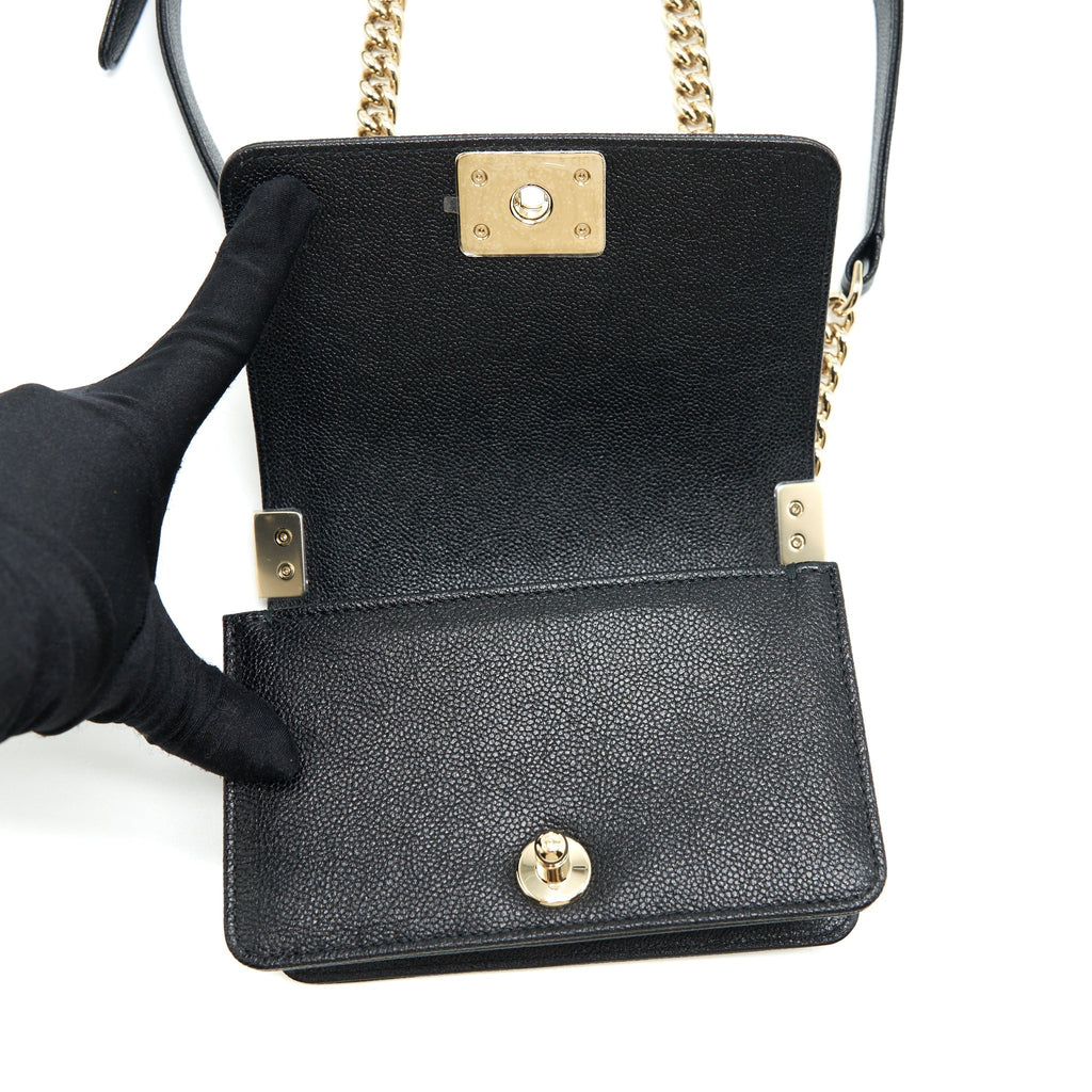 chanel-mini-chevron-boy-bag-grained-calfskin-black-lghw