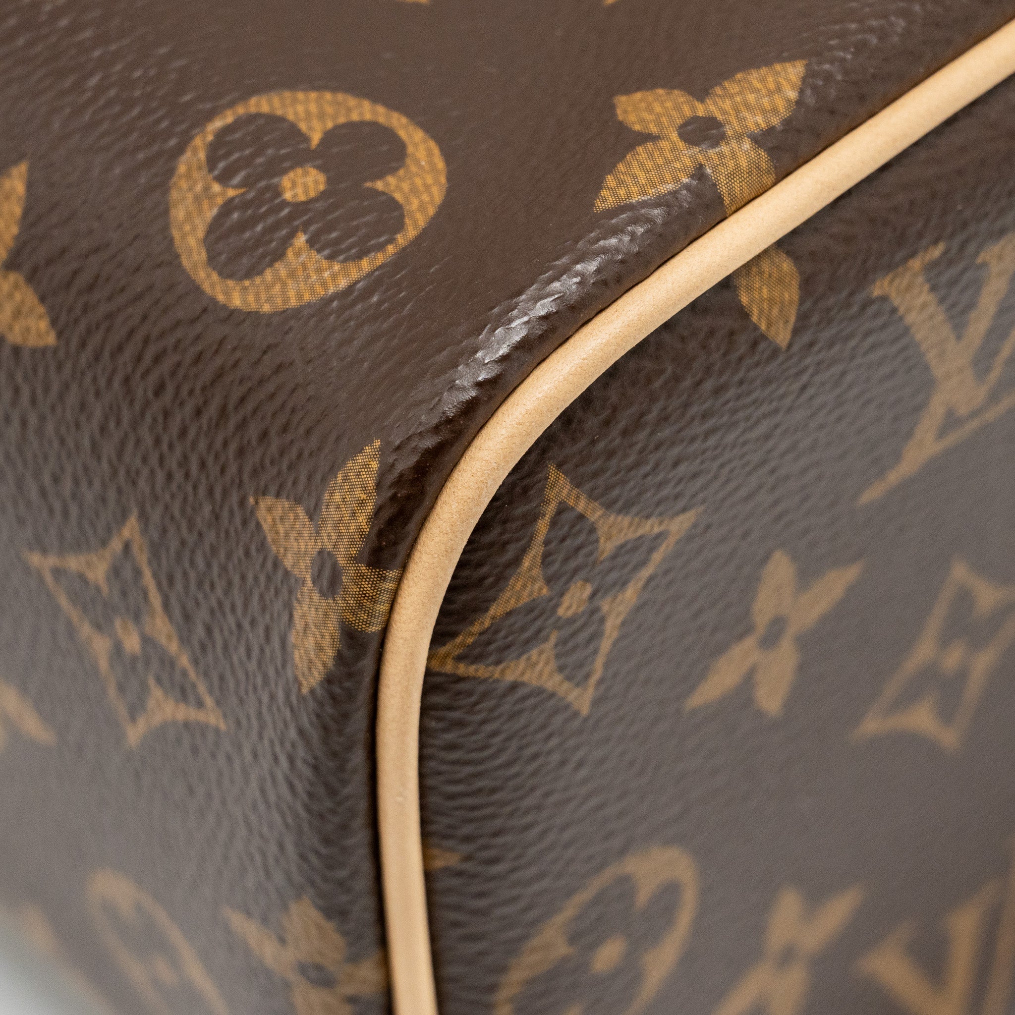 louis-vuitton-nice-mini-monogram-canvas-ghw-3