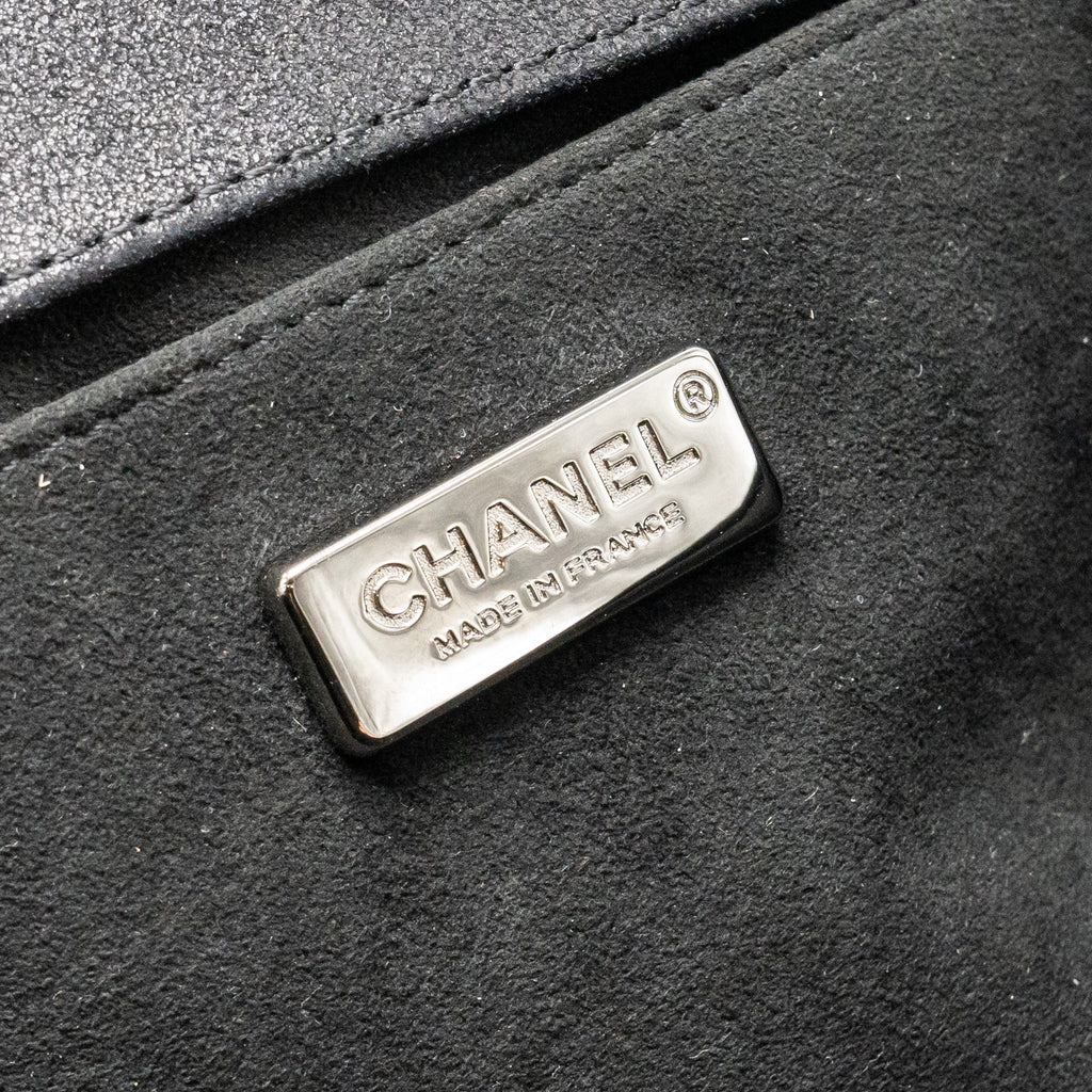 chanel-medium-boy-bag-sequin-patent-black-white-shw-copy