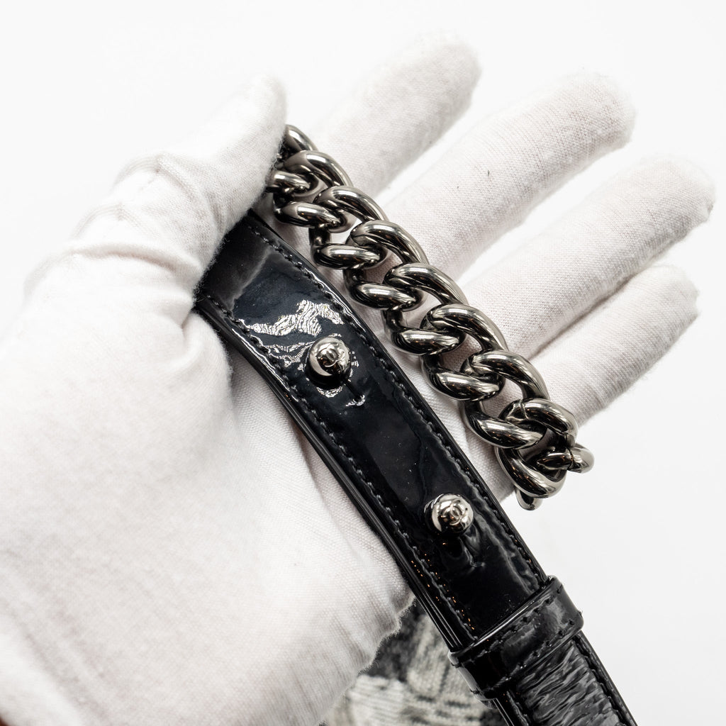 chanel-medium-boy-bag-sequin-patent-black-white-shw-copy