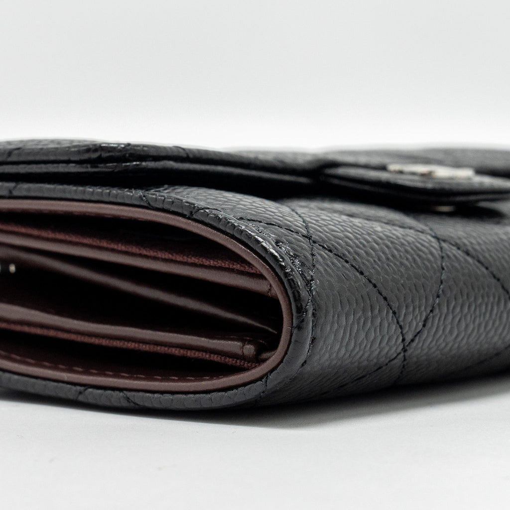 chanel-classic-flap-wallet-caviar-black-shw