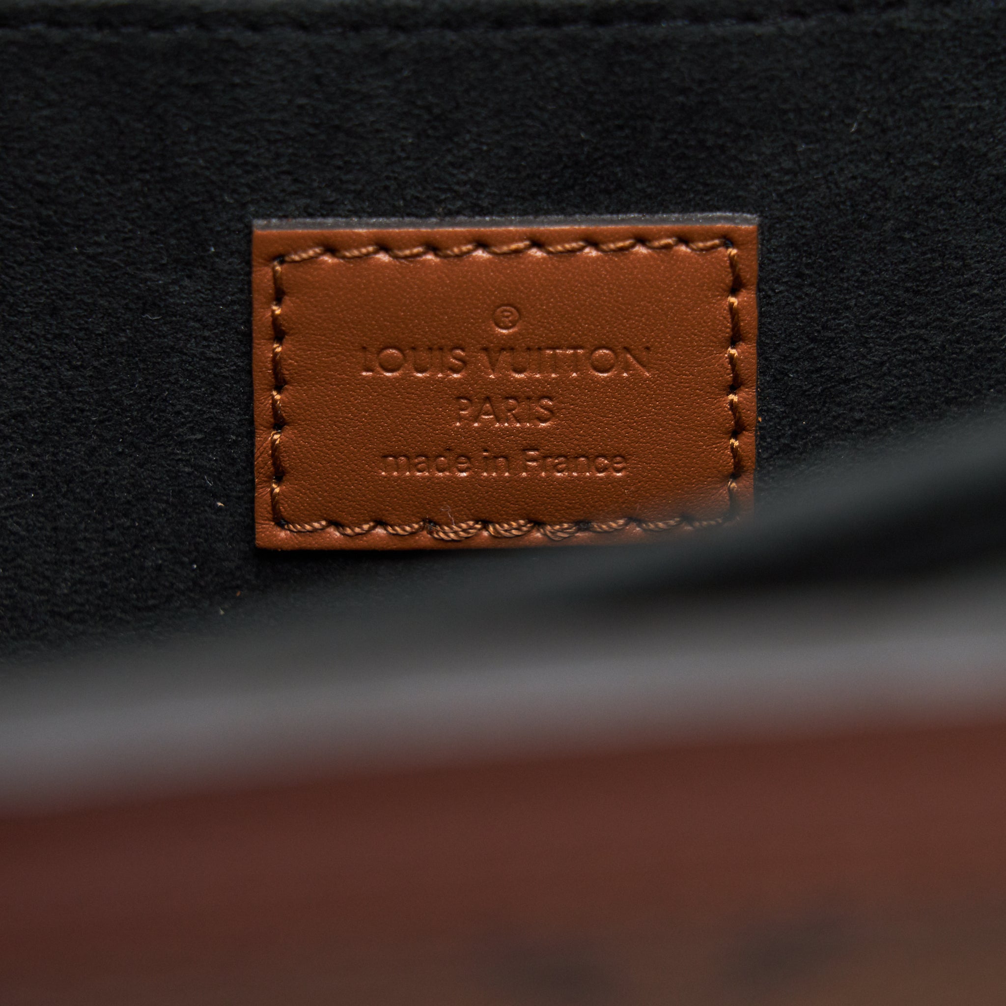 louis-vuitton-daulphine-bag-monogram-canvas