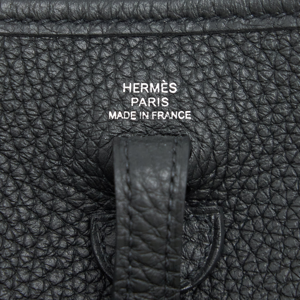 hermes-mini-evelyn-black-shw-stamp-z