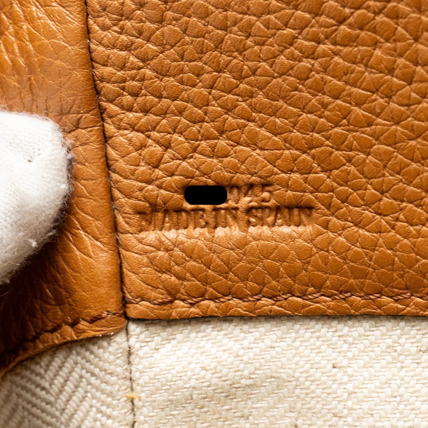 loewe-mini-hammock-drawstring-bag-grained-calfskin-tan-ghw