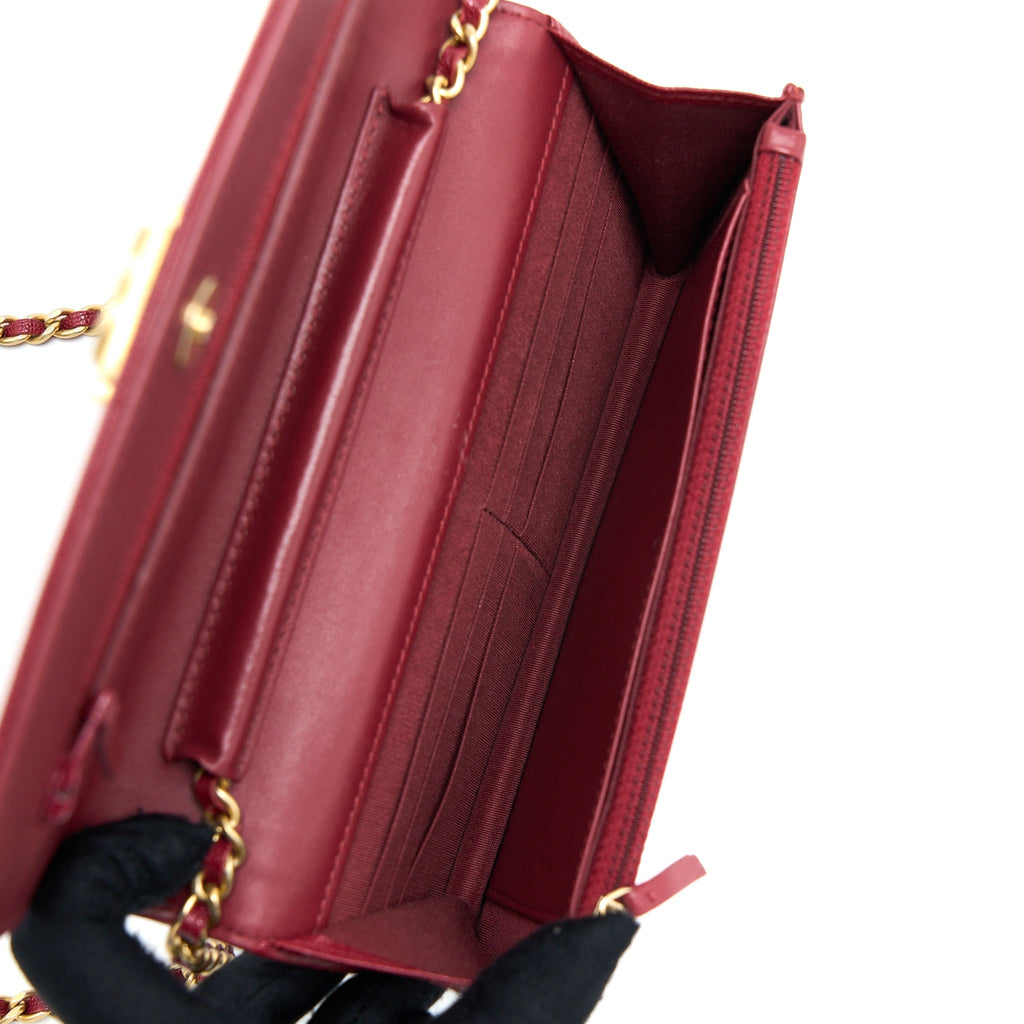 chanel-boy-wallet-on-chain-chevron-caviar-red-brushed-ghw
