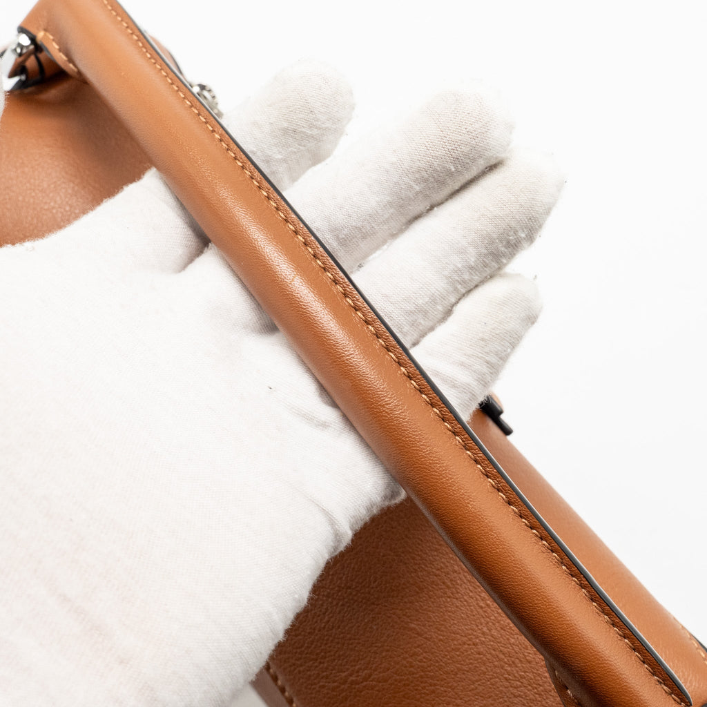 loewe-small-puzzle-bag-calfskin-tan-shw-4