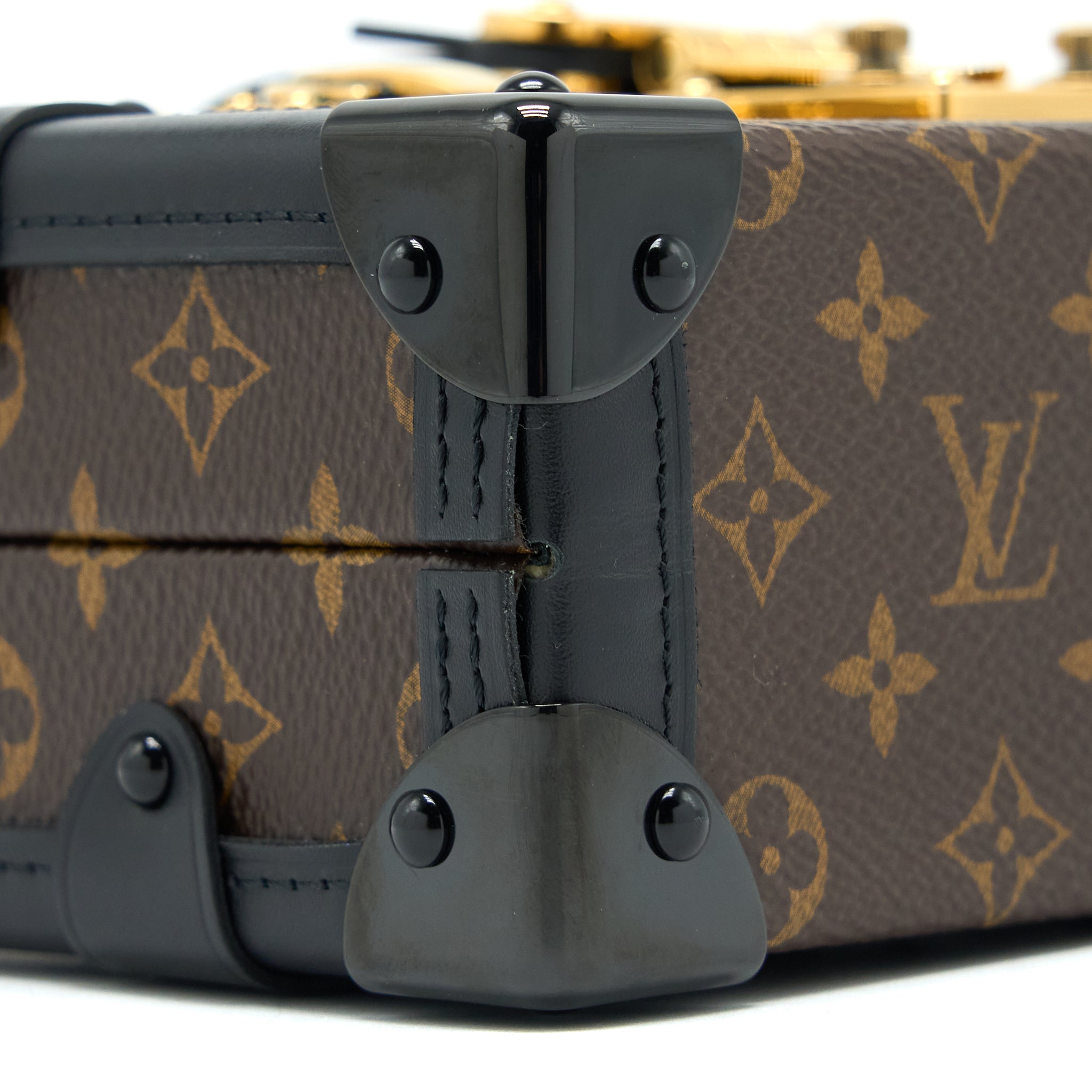 louis-vuitton-petite-malle-monogram-canvas-ghw-new-version