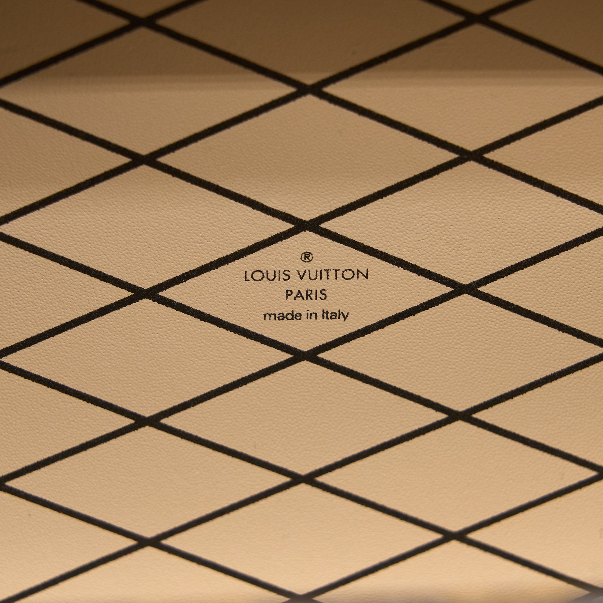 louis-vuitton-petite-malle-monogram-canvas-ghw-new-version