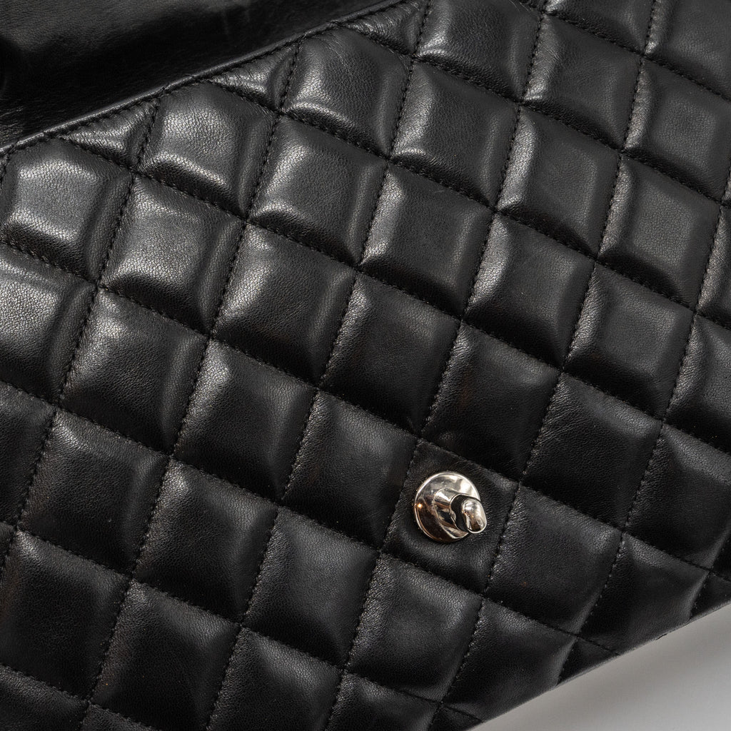 chanel-classic-jumbo-single-flap-bag-lambskin-black-shw