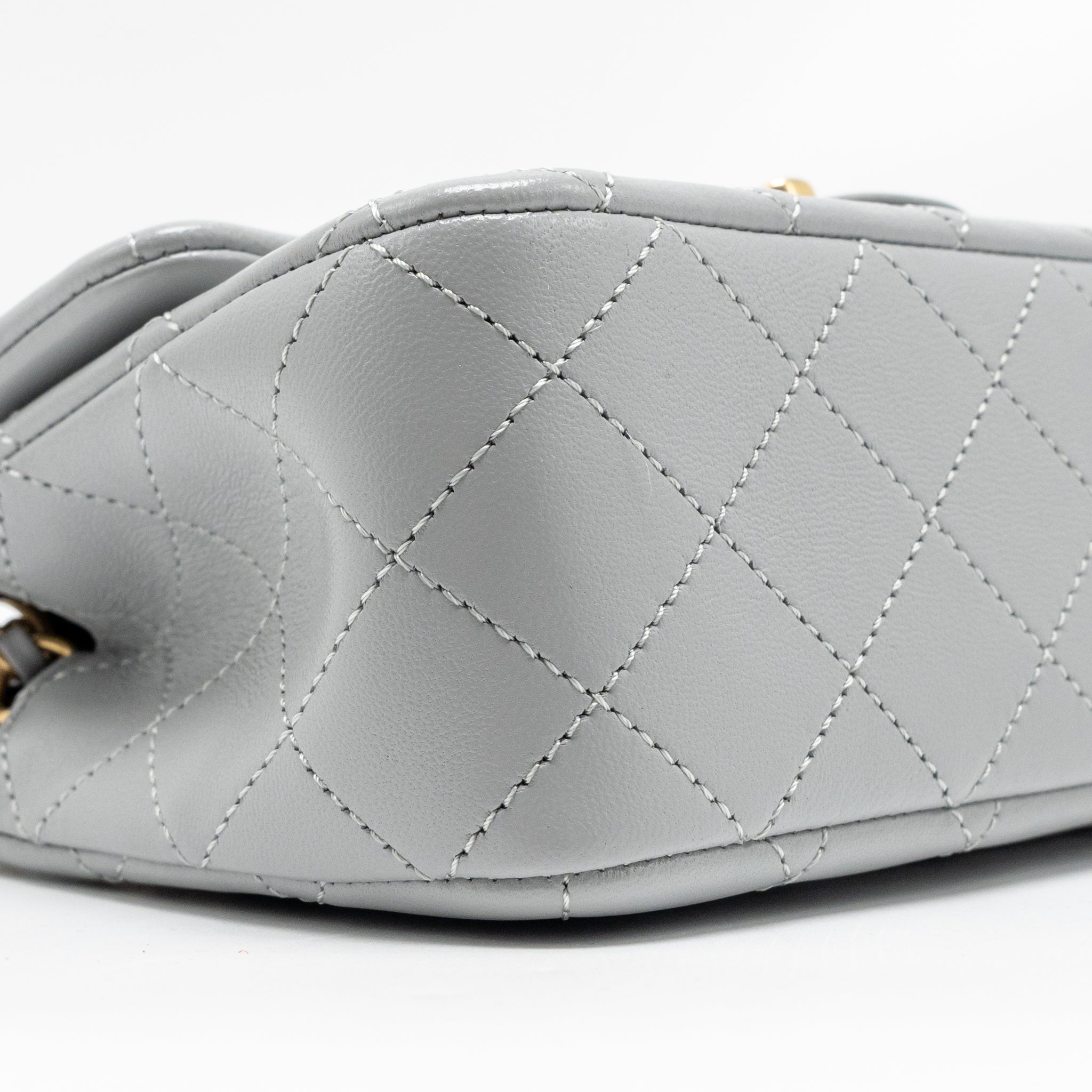chanel-pearl-crush-mini-rectangular-flap-bag-lambskin-grey-ghw-microchip-copy