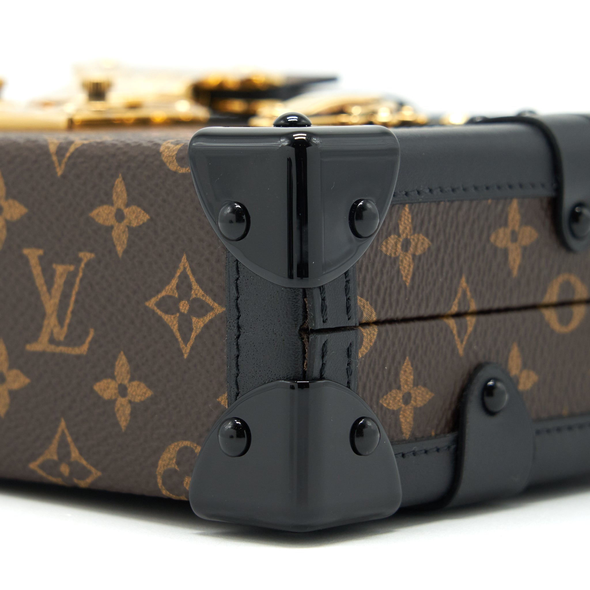 louis-vuitton-petit-malle-trunk-monogram