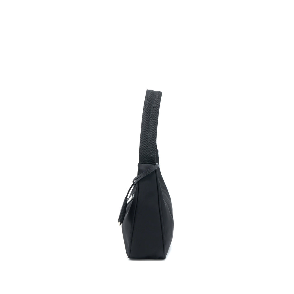prada-re-edition-2000-nylon-bag-black-shw
