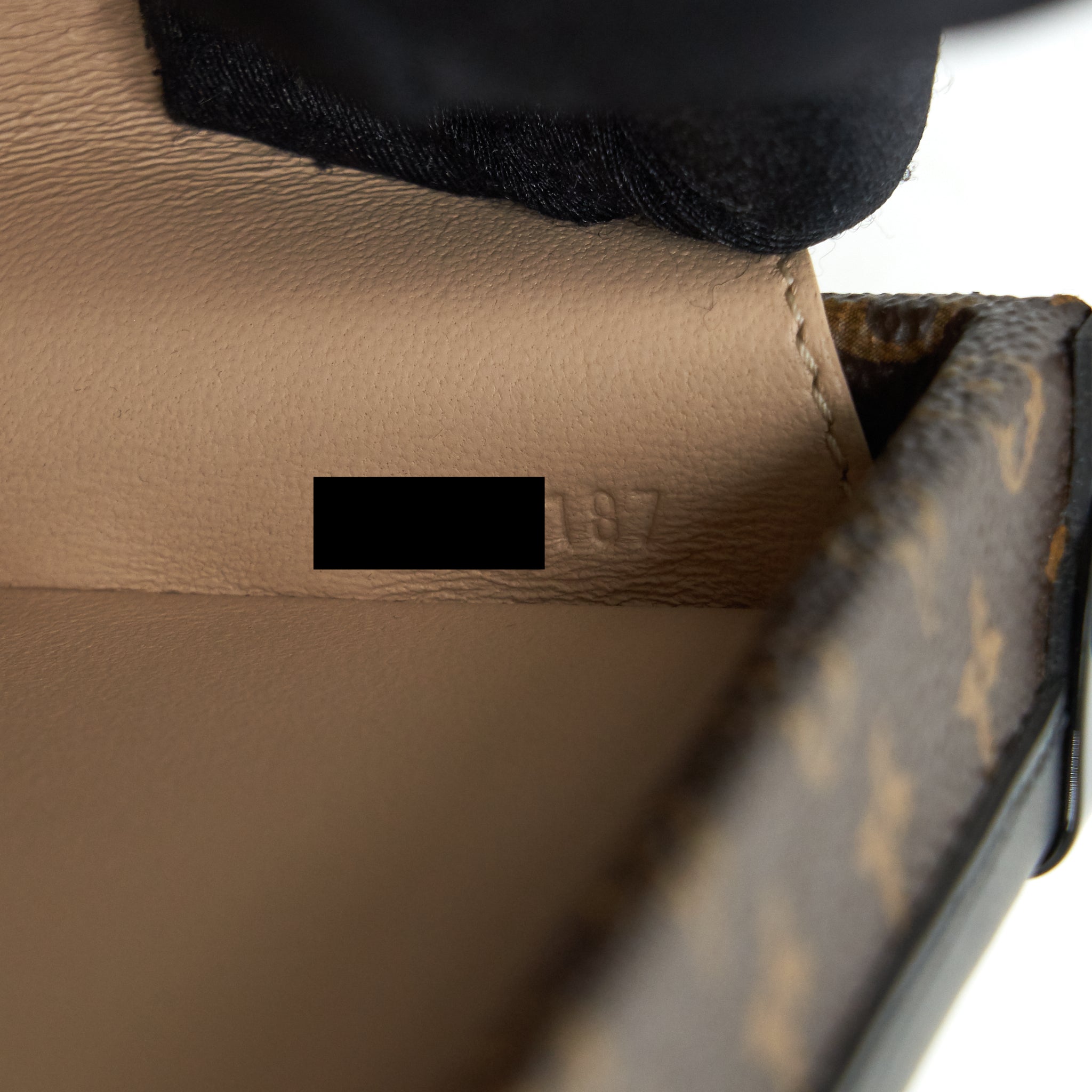 louis-vuitton-petit-malle-trunk-monogram